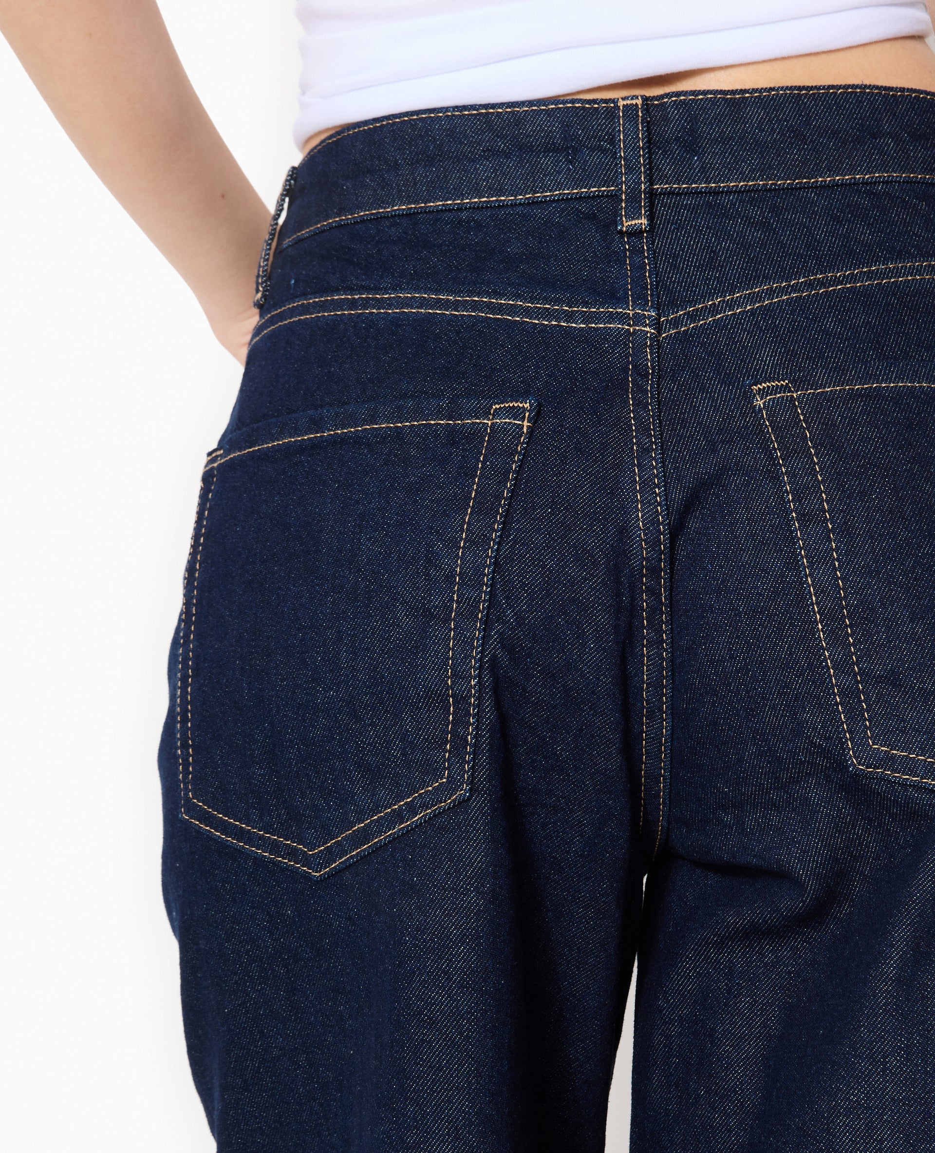 Bermuda en jean taille medium - Image 7