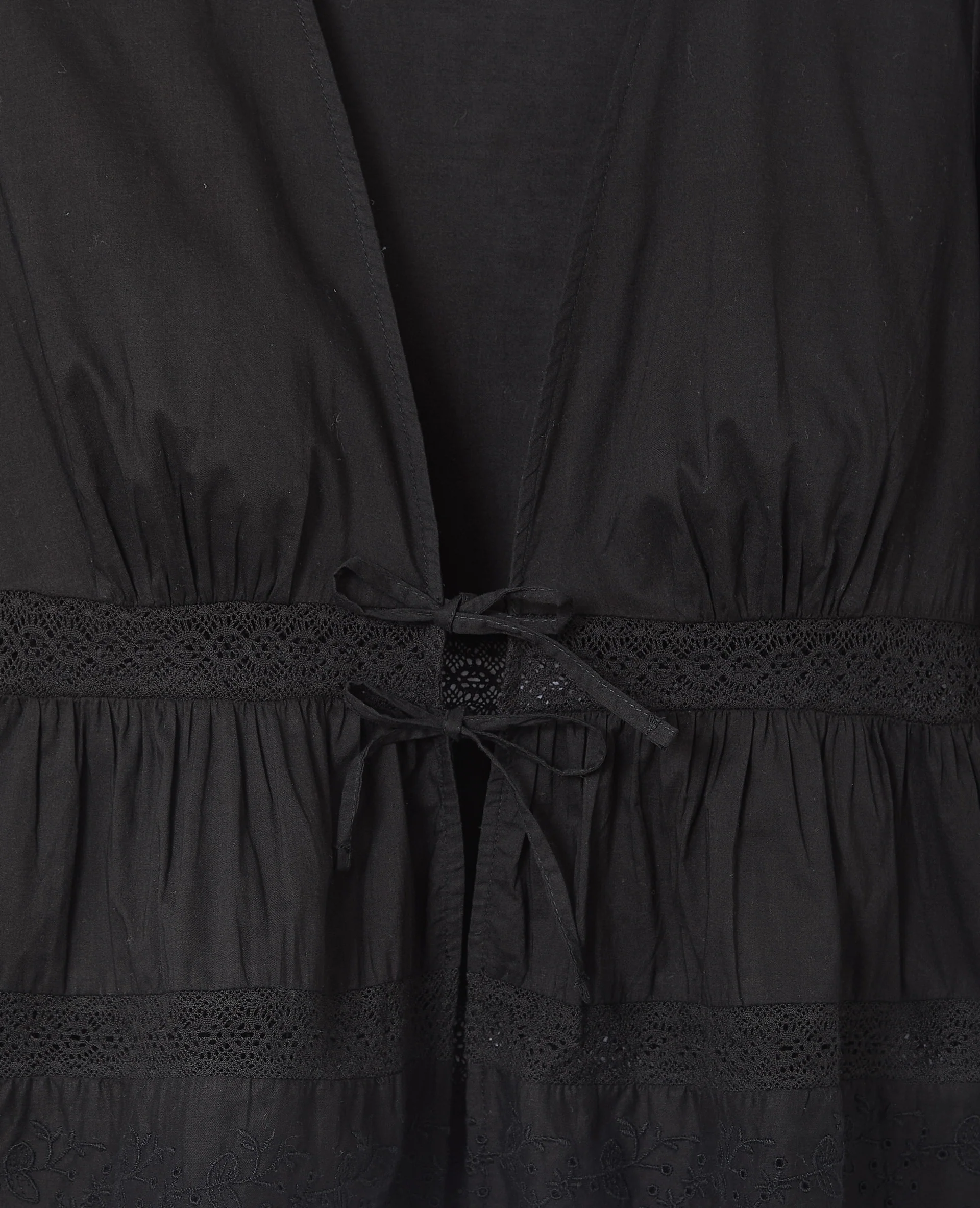 Blouse avec dentelle et nouettes - Image 8