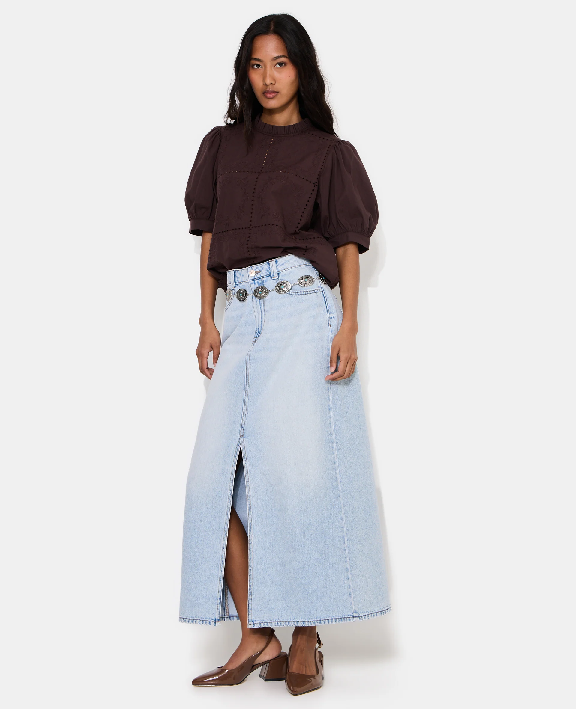 Blouse avec détails ajourés et broderies - Image 3