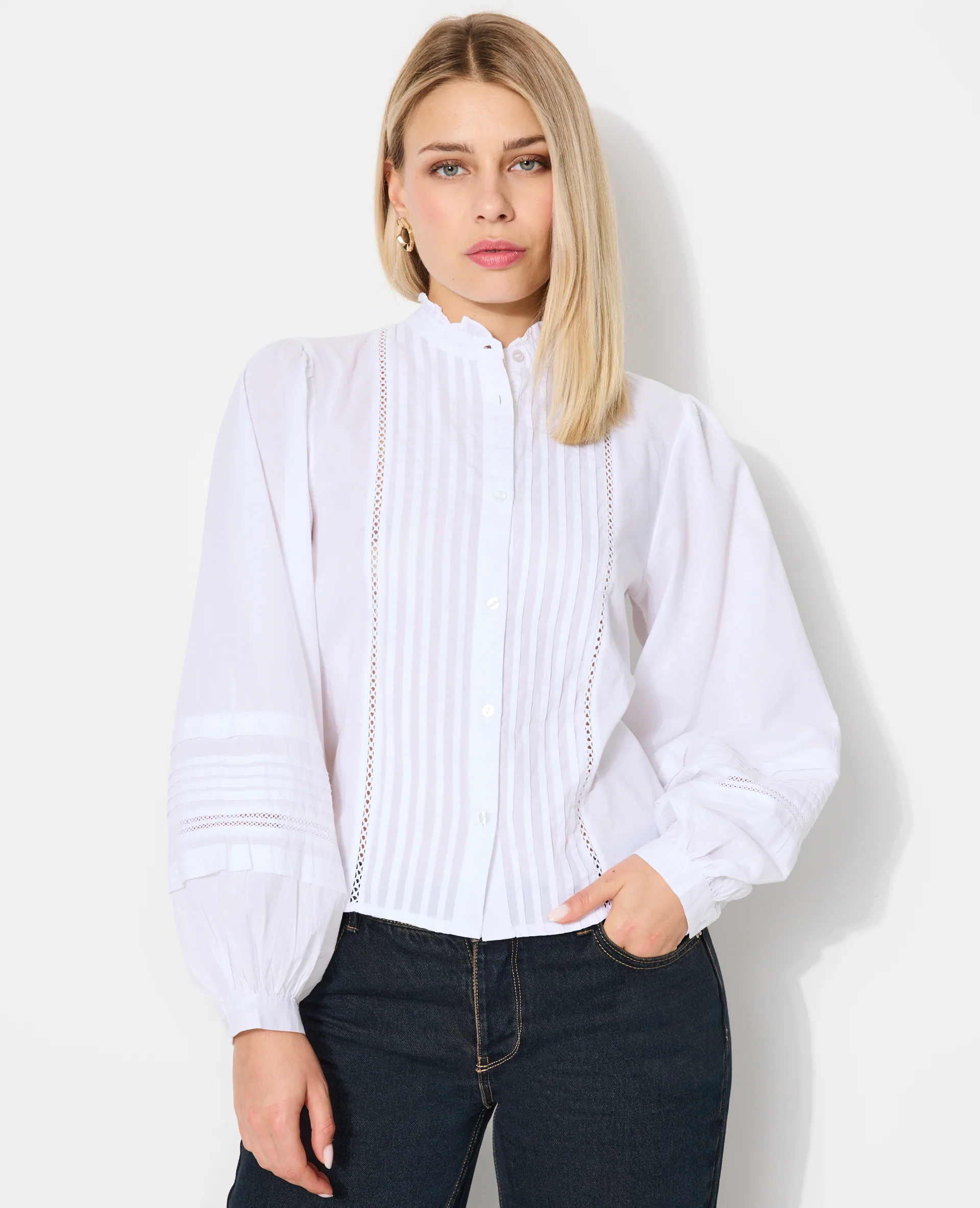 Blouse col volanté avec plis et dentelle - Image 5