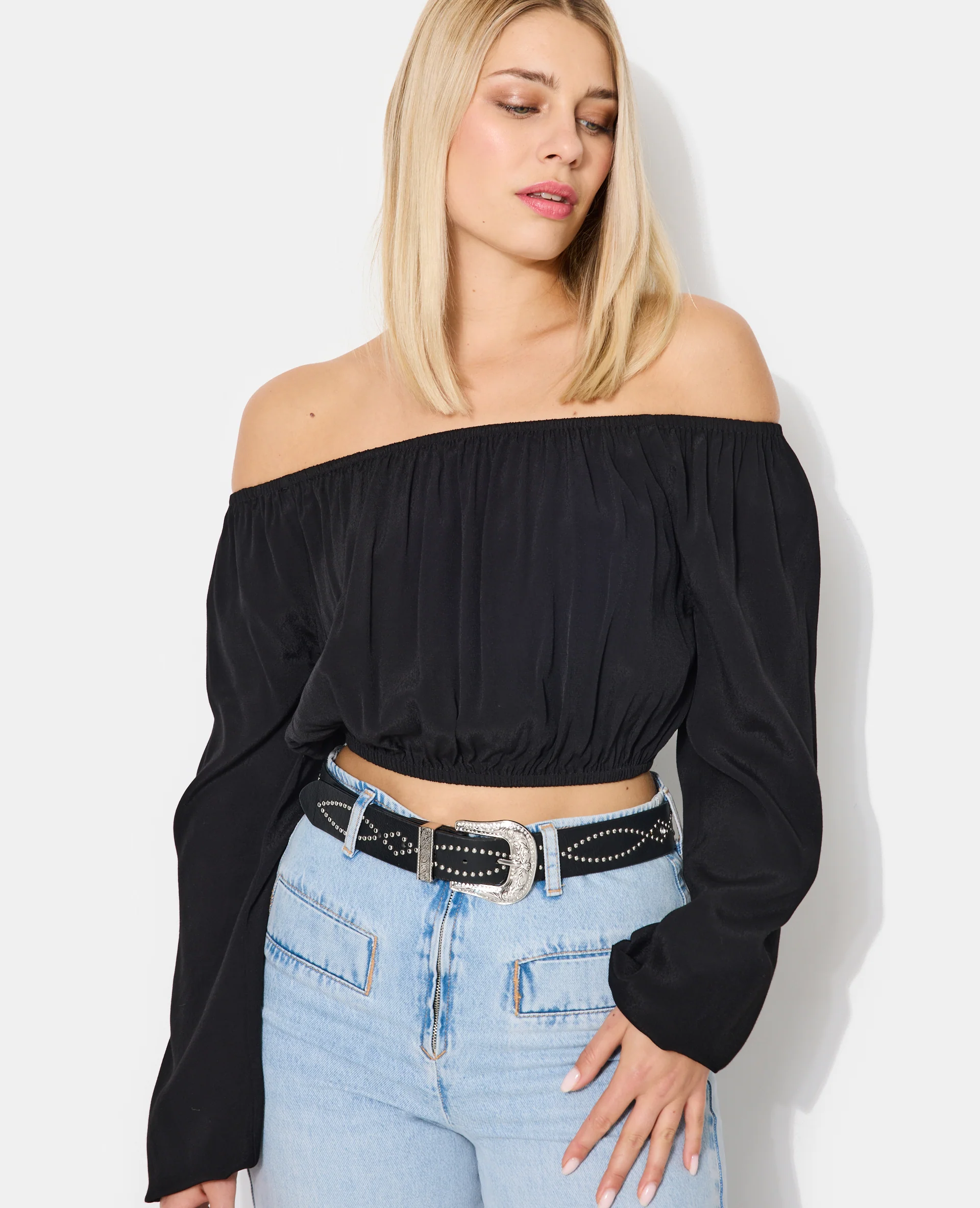 Blouse courte encolure Bardot - Image 5