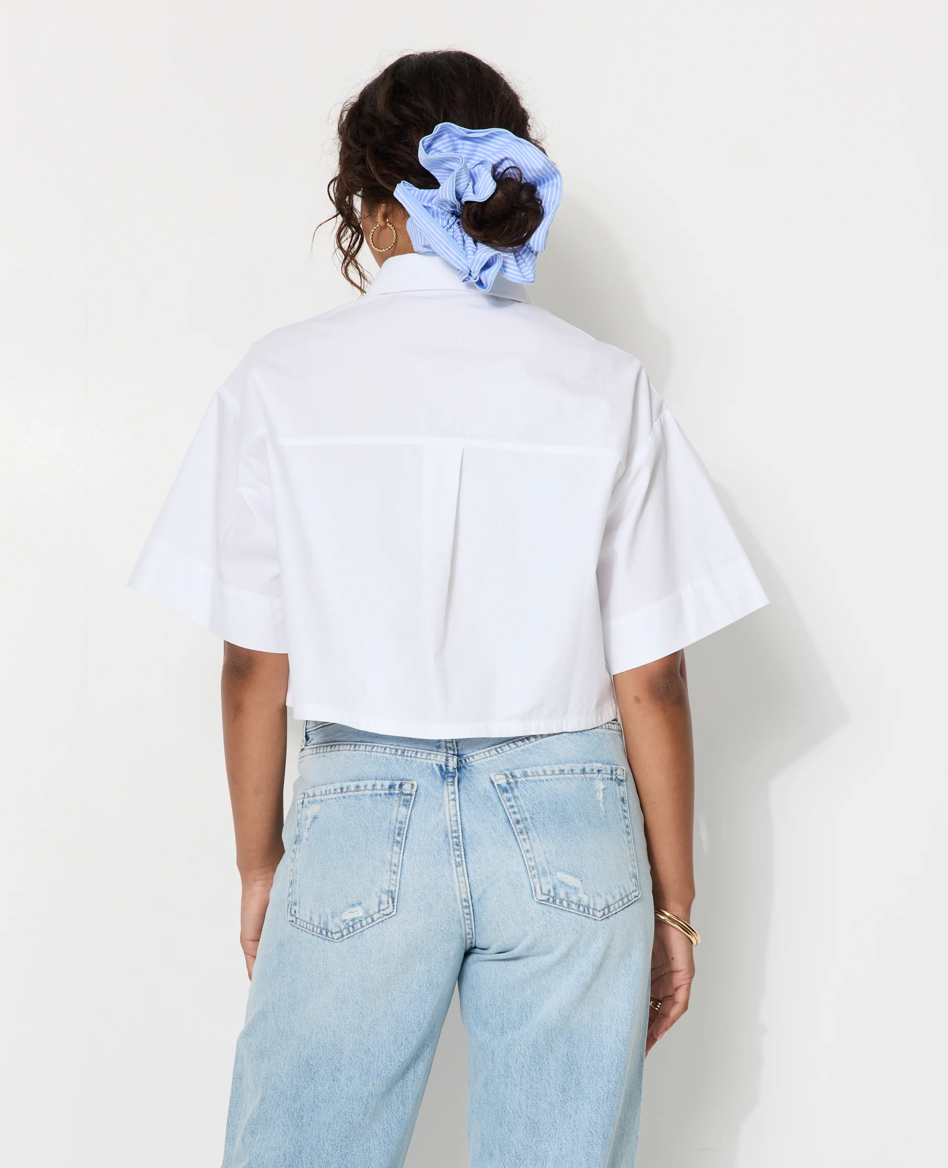 Chemise courte avec manches courtes et poches - Image 6