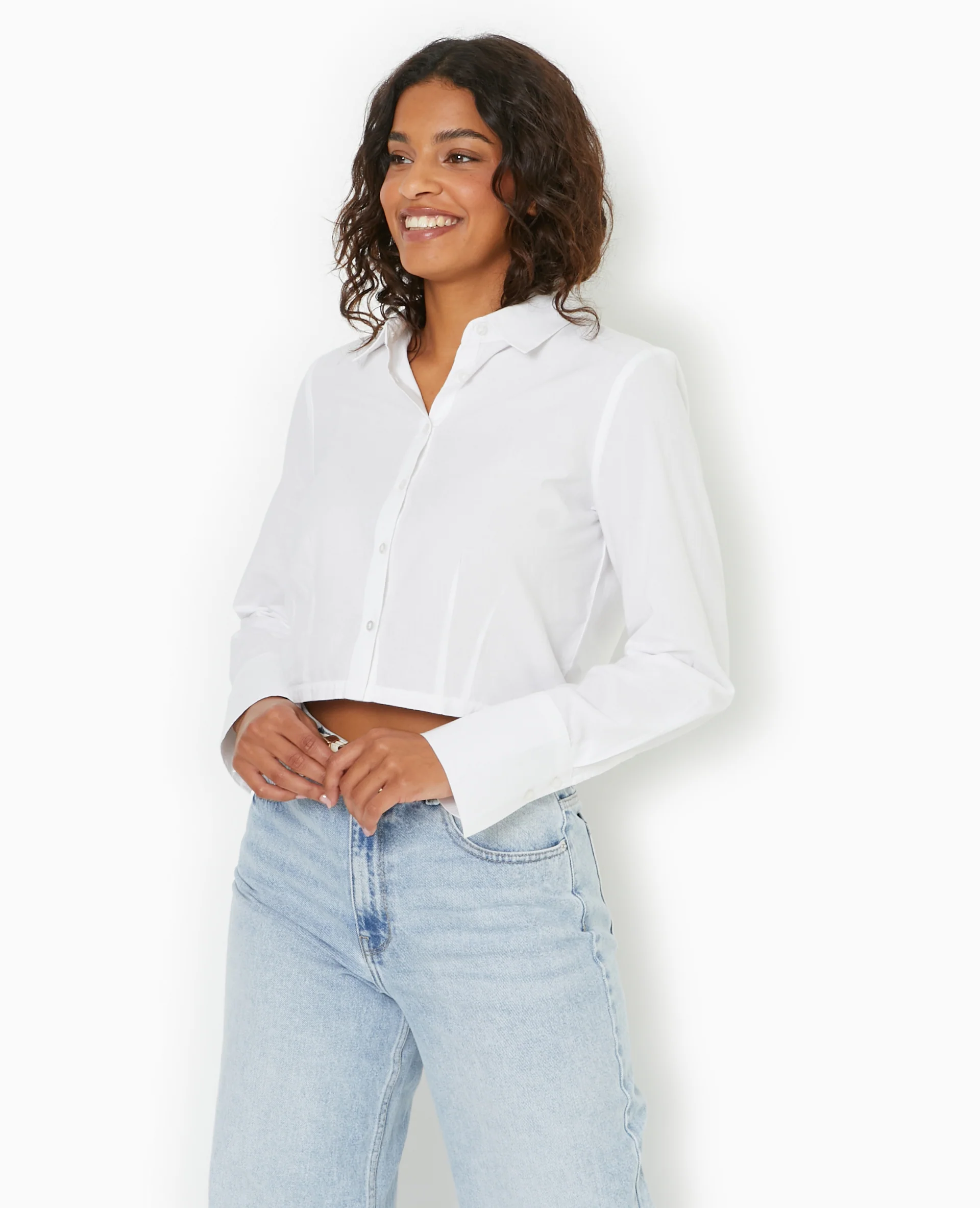 Chemise courte et resserrée - Image 3