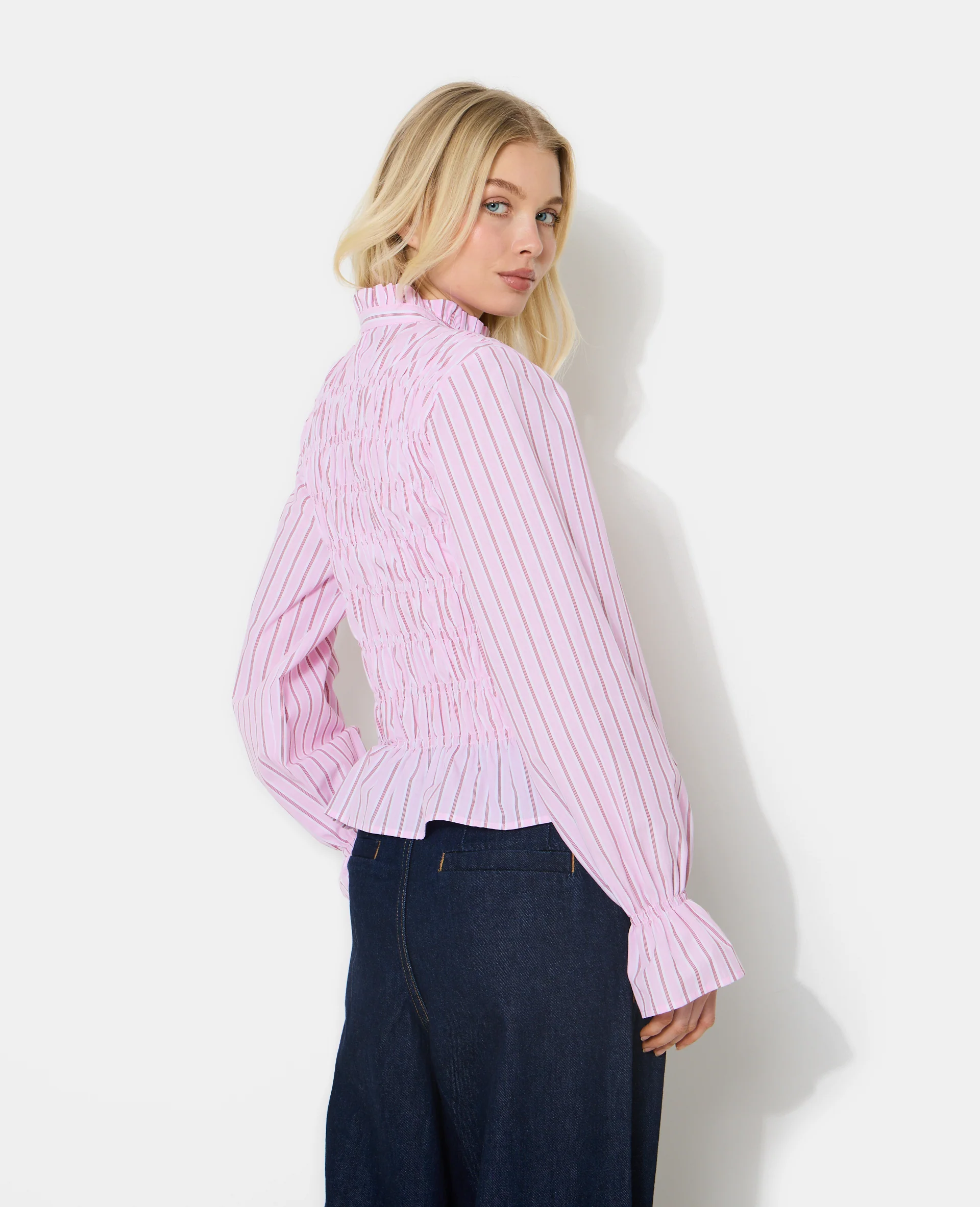 Chemise smockée et rayé avec manches ballons - Image 6