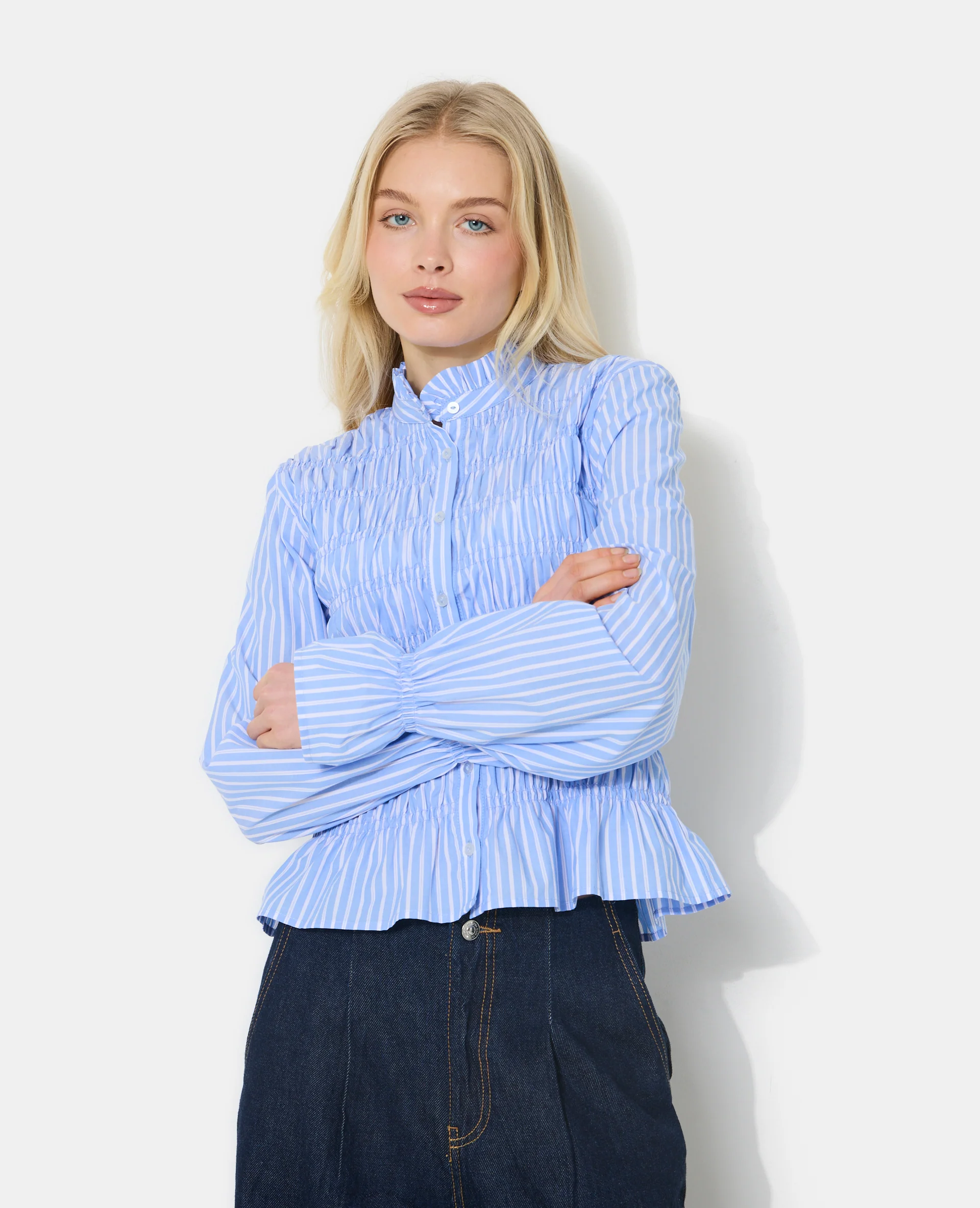 Chemise smockée et rayé avec manches ballons - Image 5
