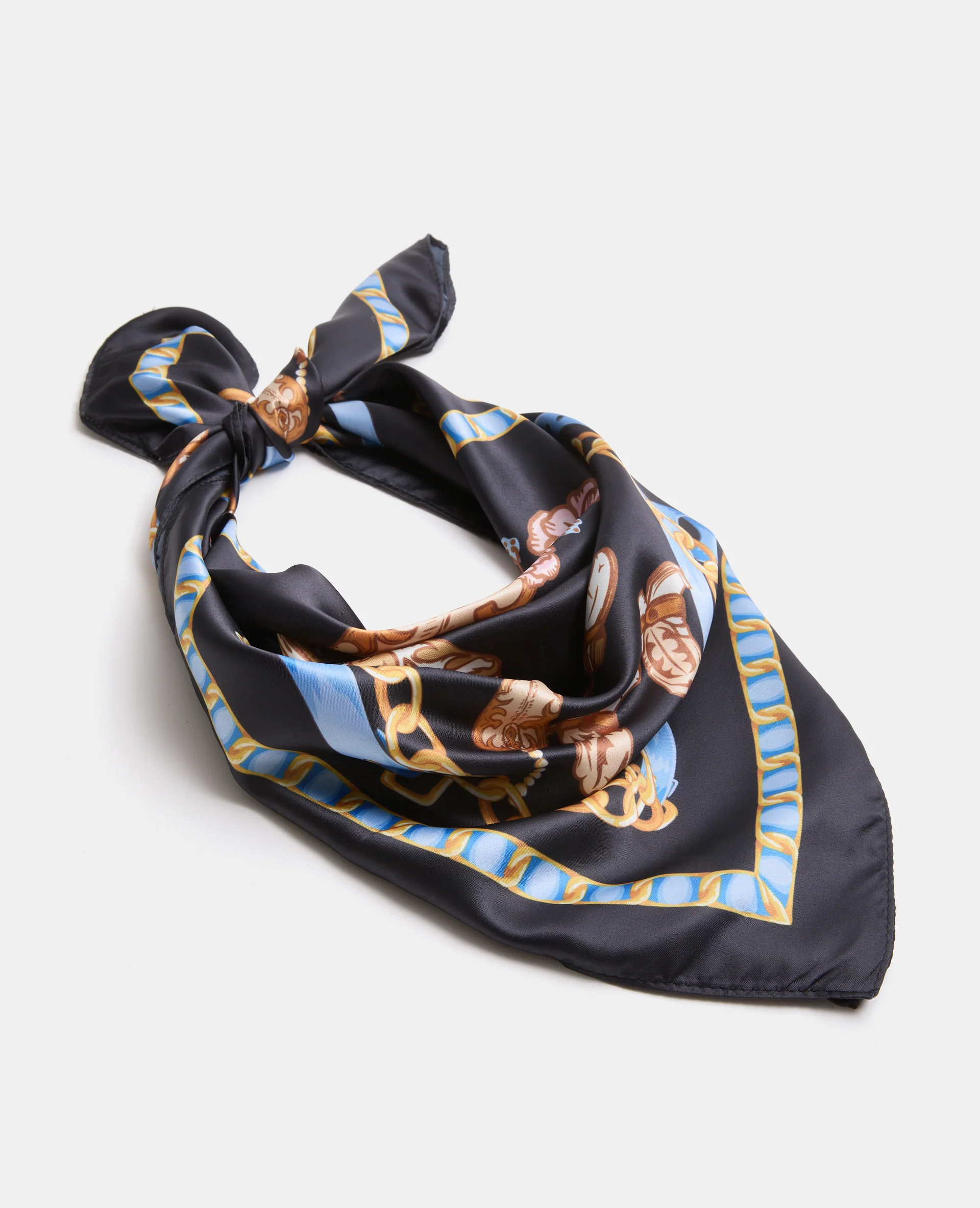 Foulard en tissu satiné avec santiags