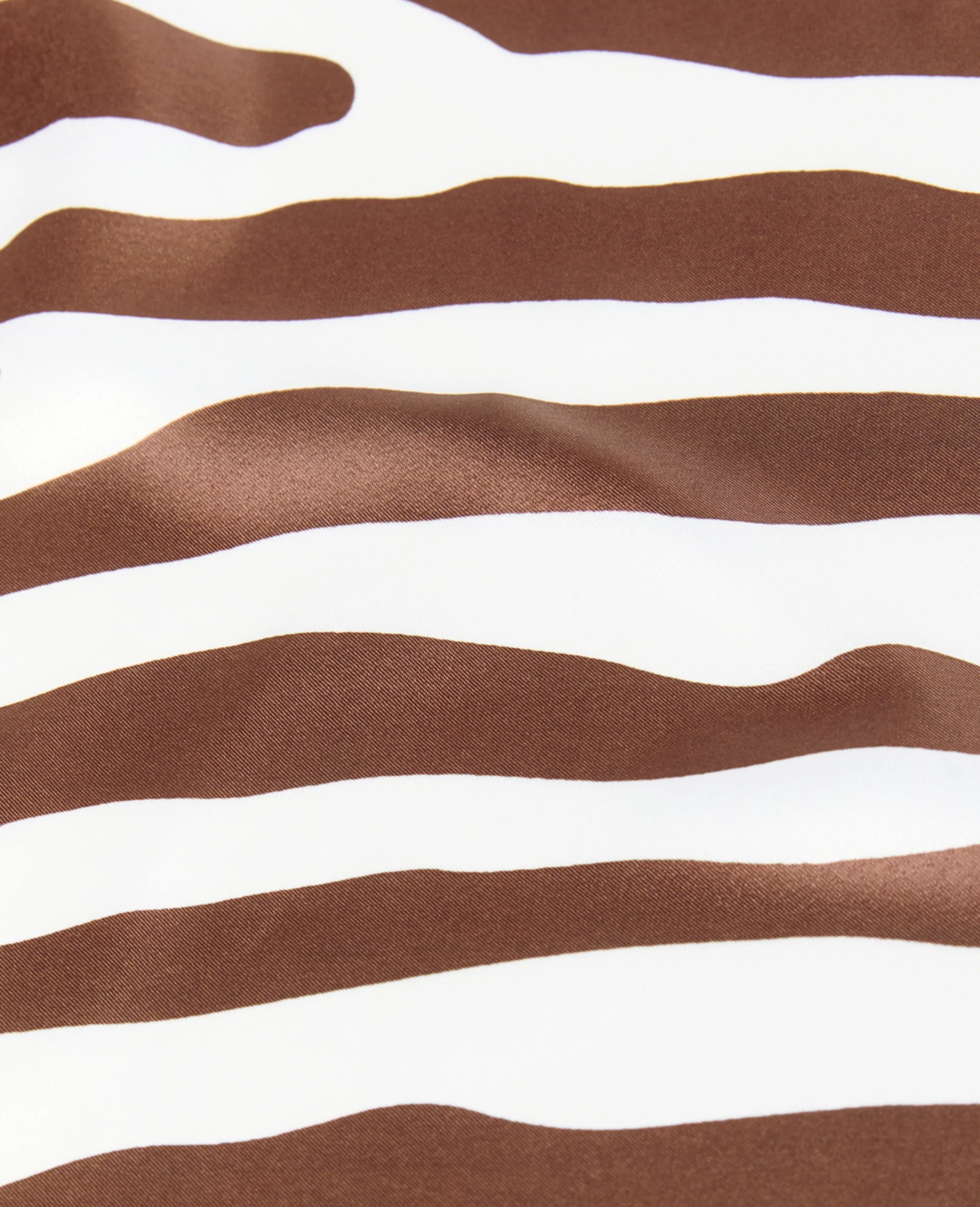 Foulard Soleil en satin - Image 6