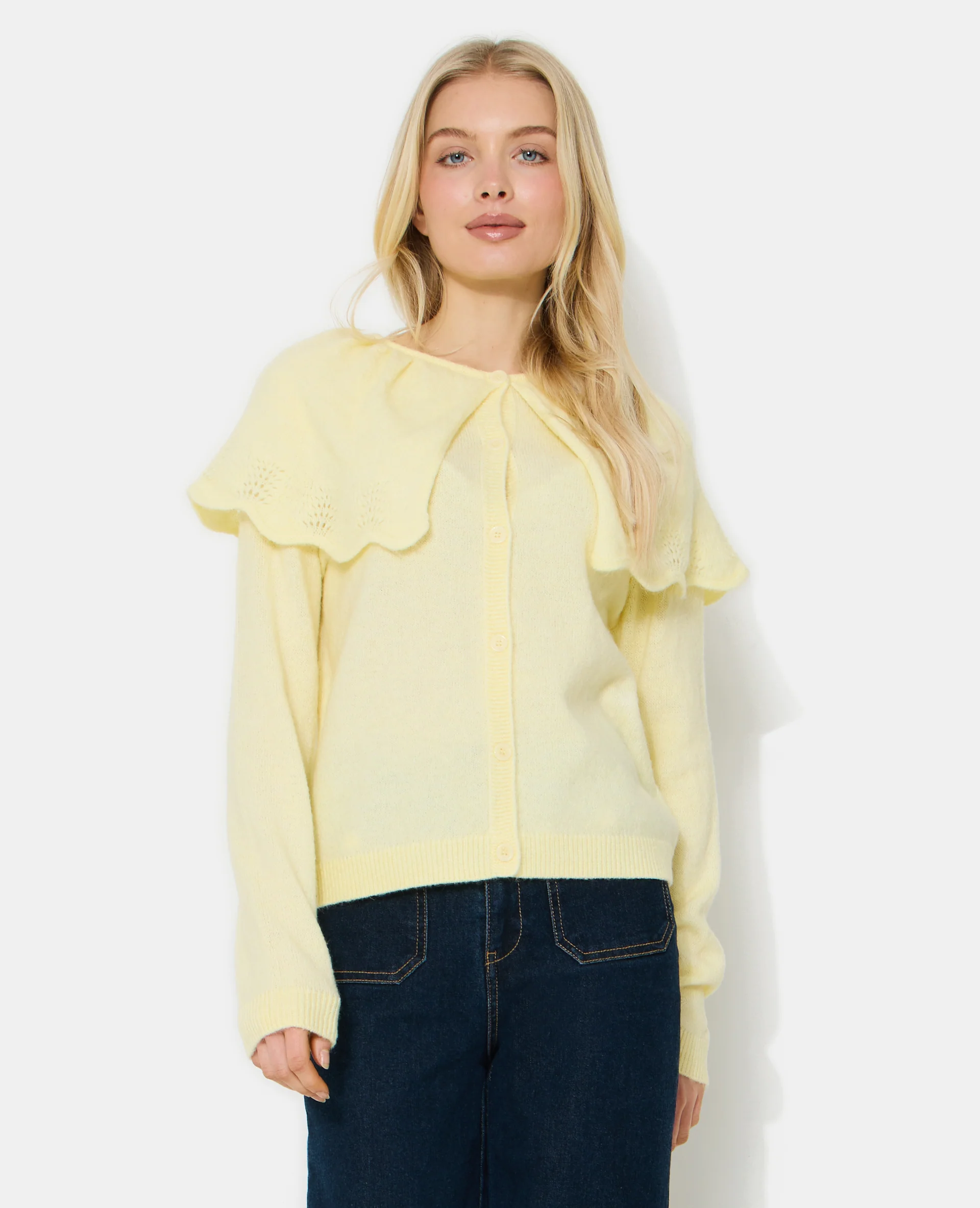 Gilet avec cape en maille ajourée