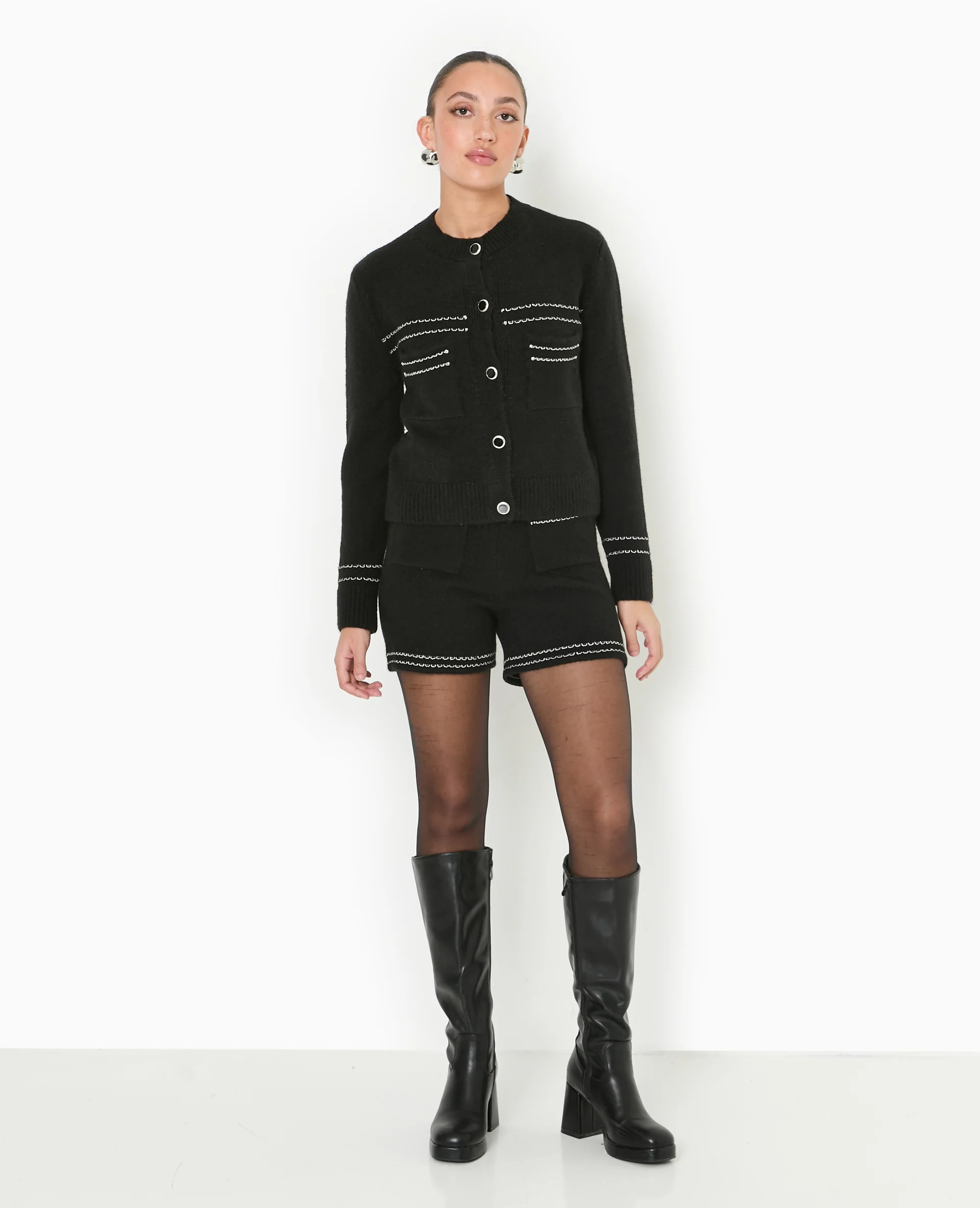 Gilet avec détails contrastés