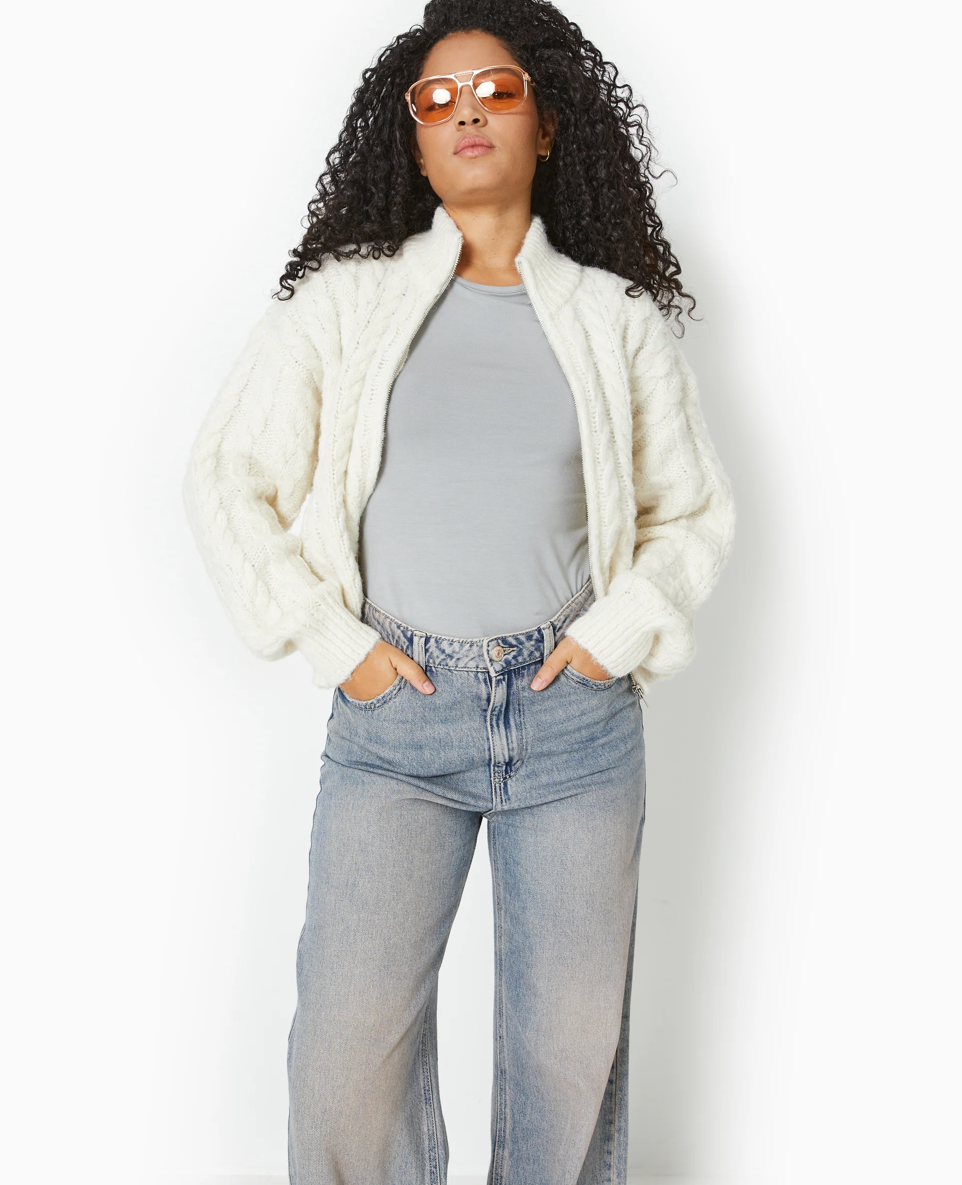 Gilet zippé en maille torsadée - Image 5