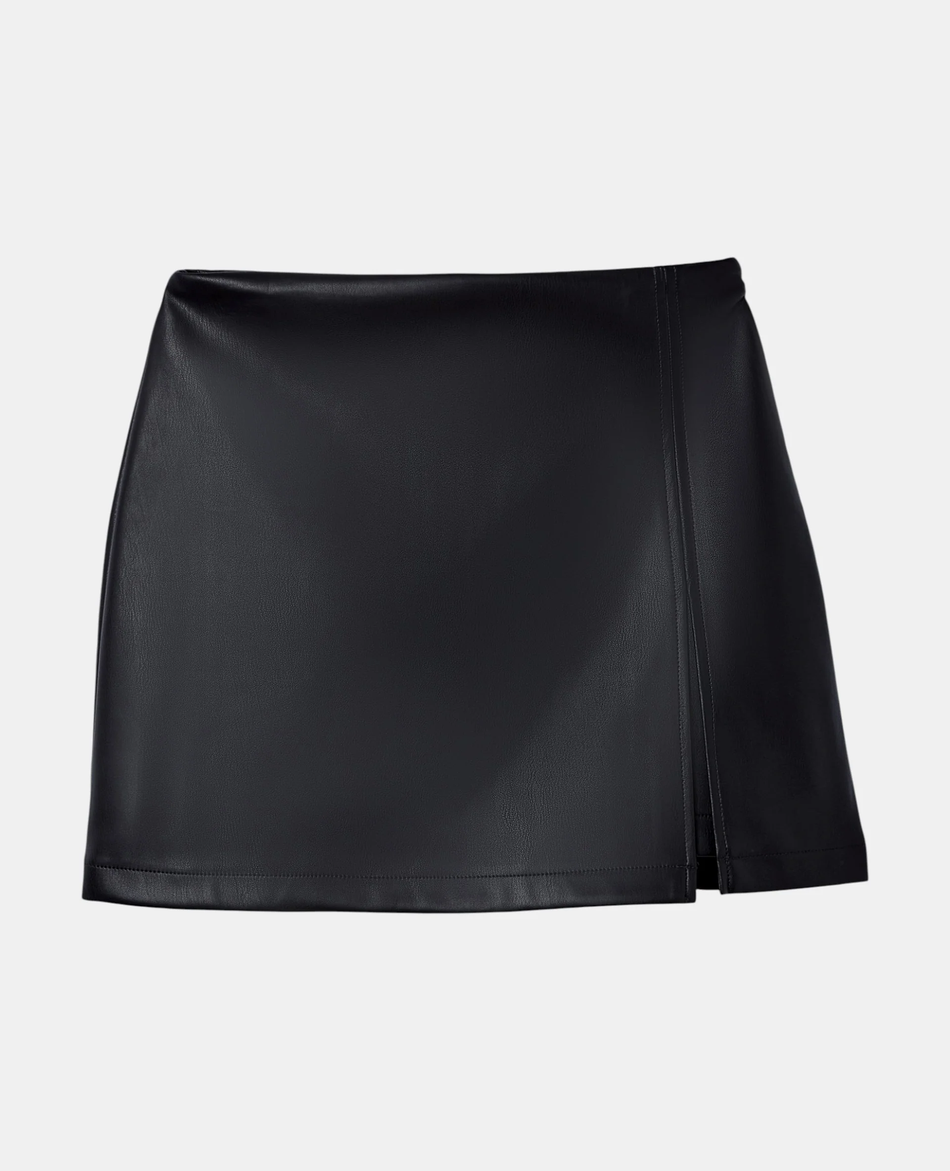 Jupe-short en simili avec fente - Image 4