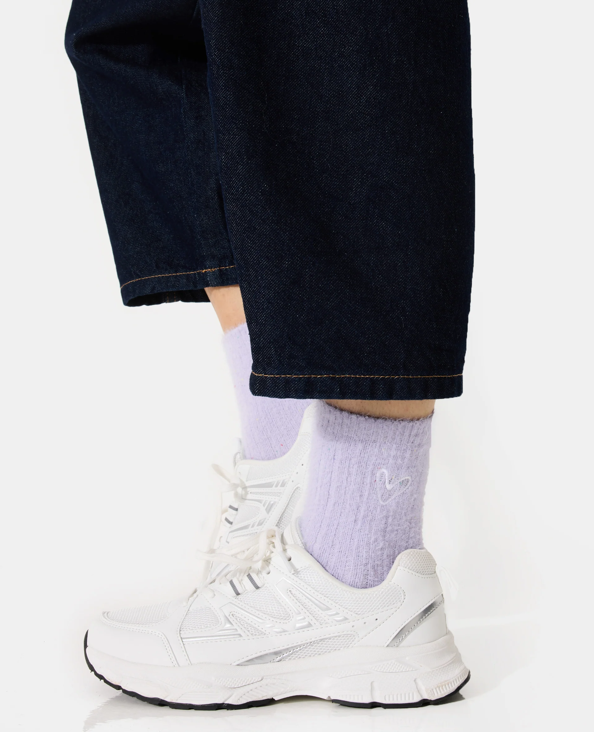 Paire de chaussettes en maille fluffy avec coeur - Image 2