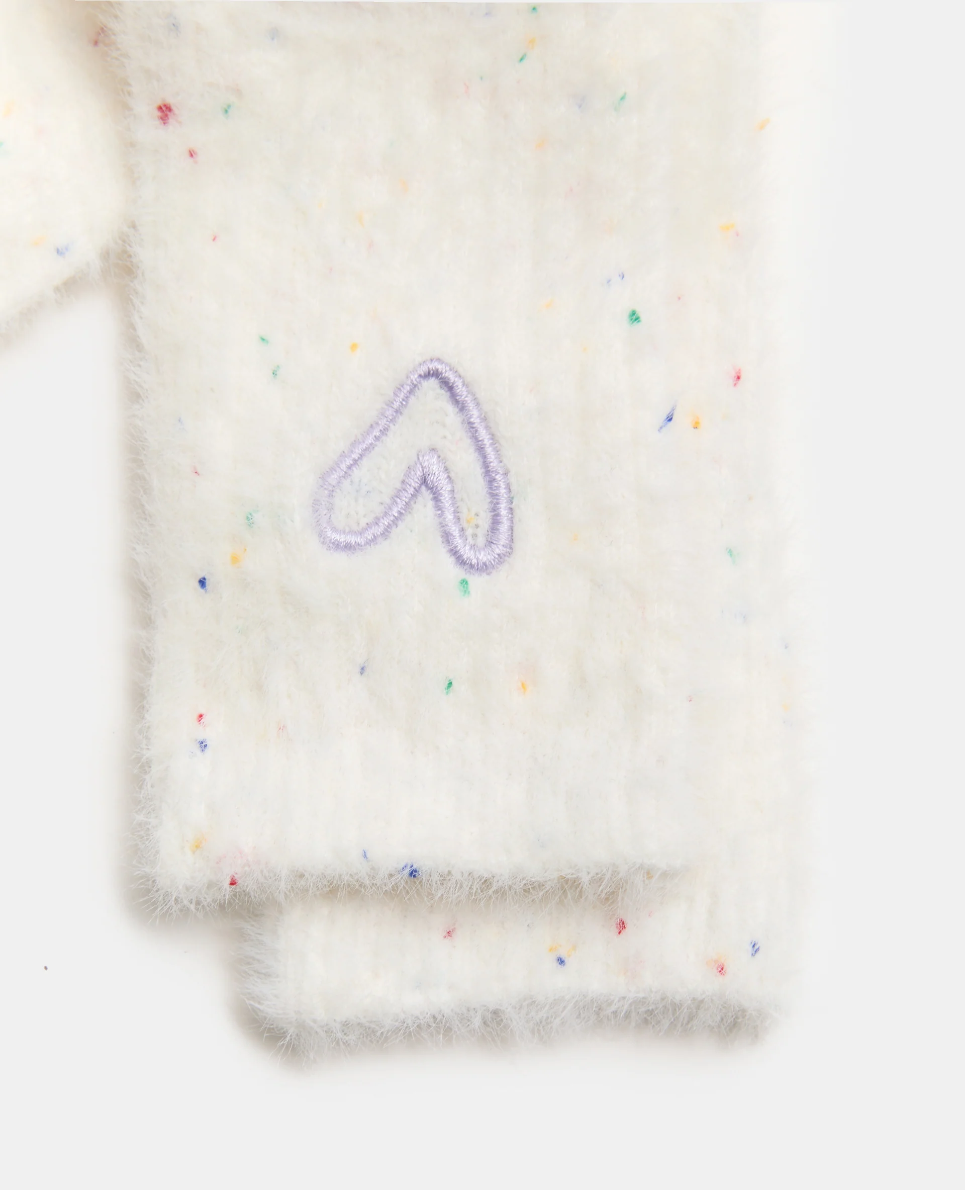 Paire de chaussettes en maille fluffy avec coeur - Image 3