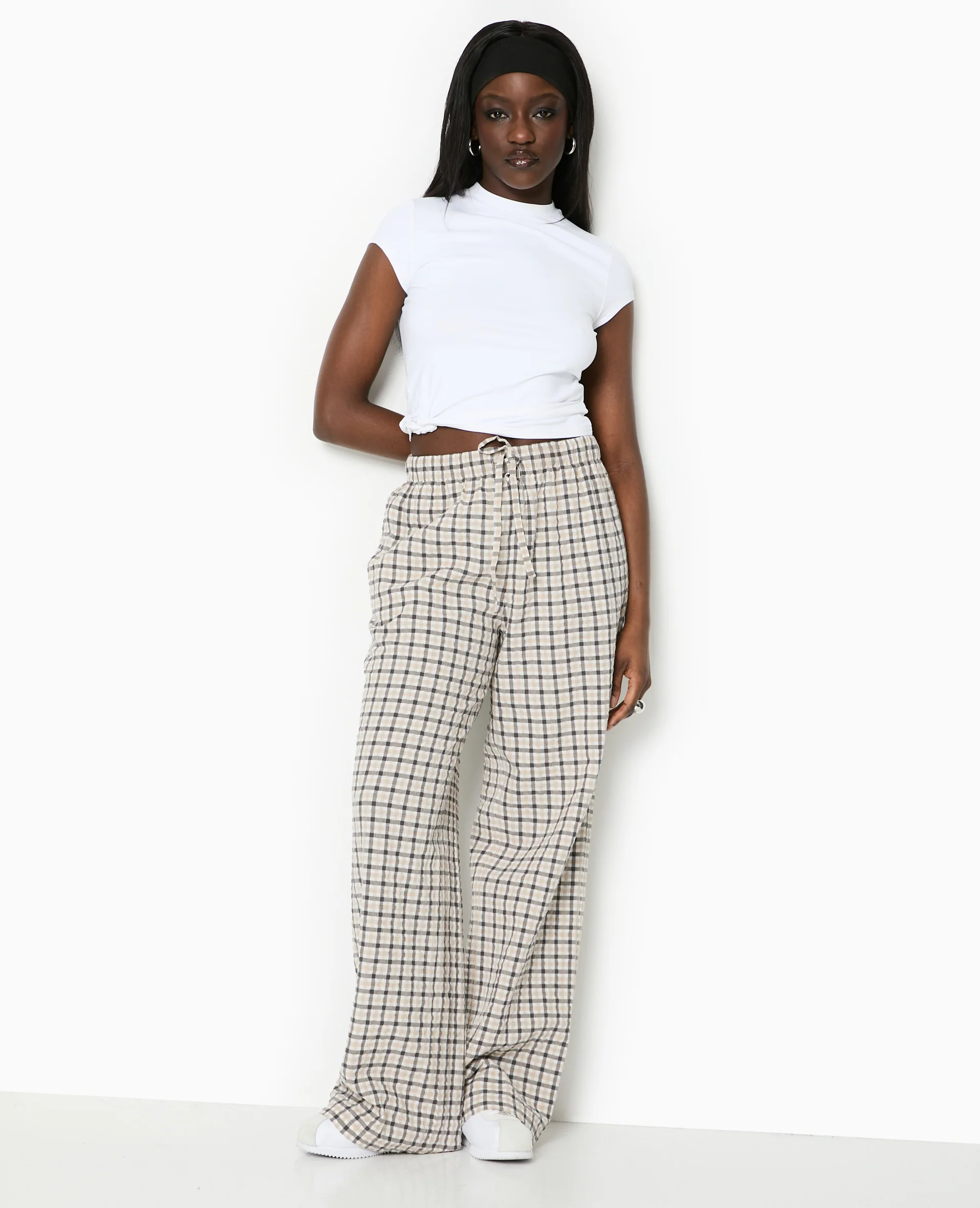 Pantalon droit Ă carreaux - Image 8