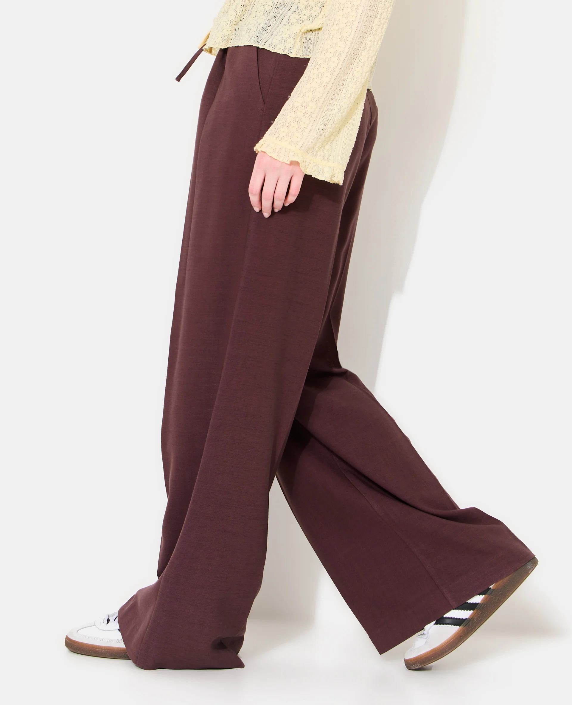 Pantalon droit en tissu effet lin - Image 2