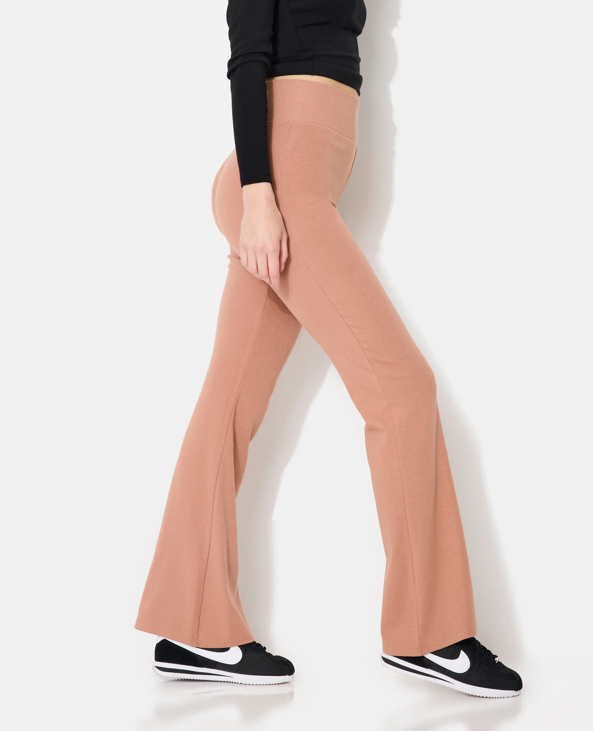 Pantalon flare en maille avec taille élastiquée - Image 3