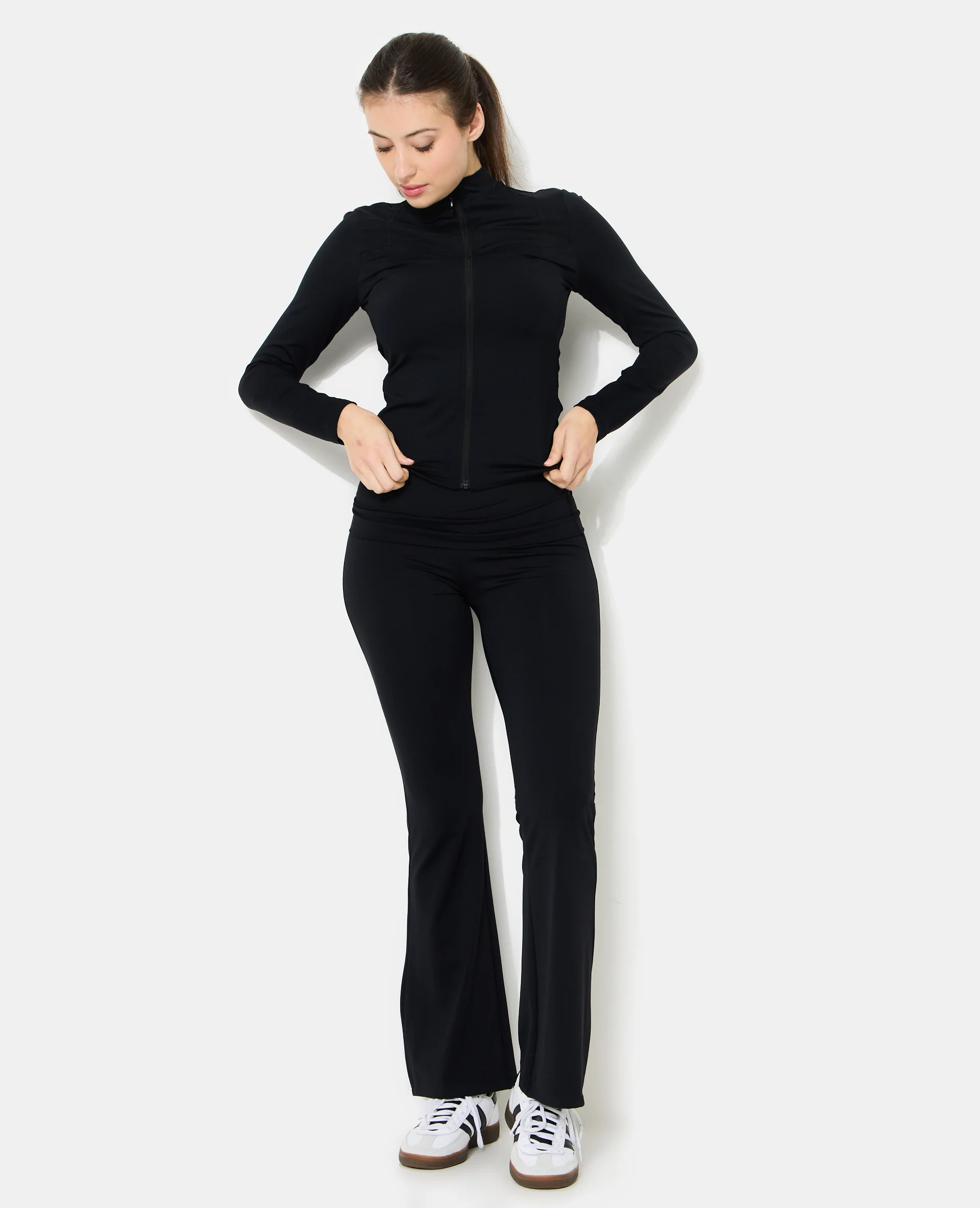 Pantalon flare en matière sculptante - Image 3