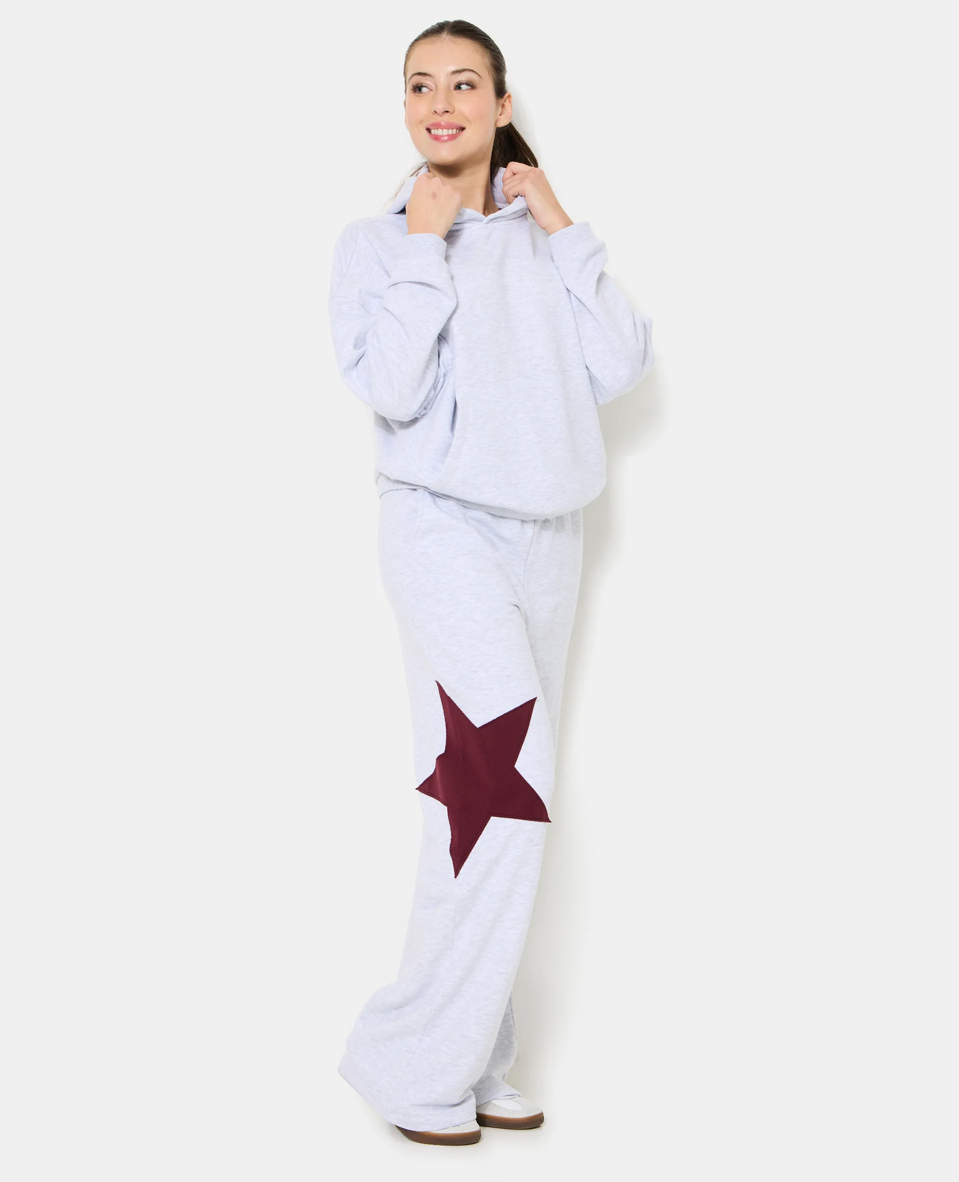 Pantalon large en molleton avec étoile contrastée - Image 3
