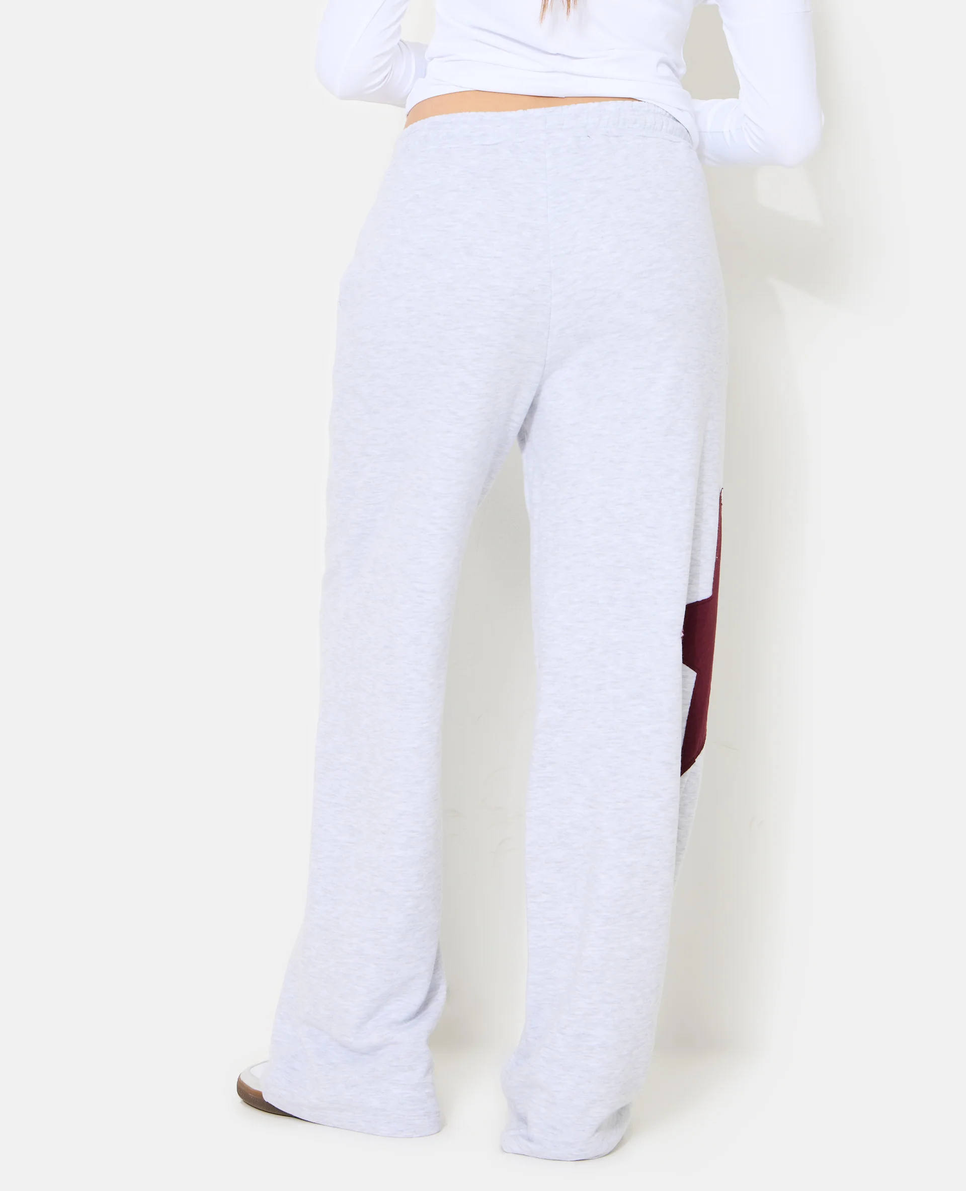 Pantalon large en molleton avec étoile contrastée - Image 6