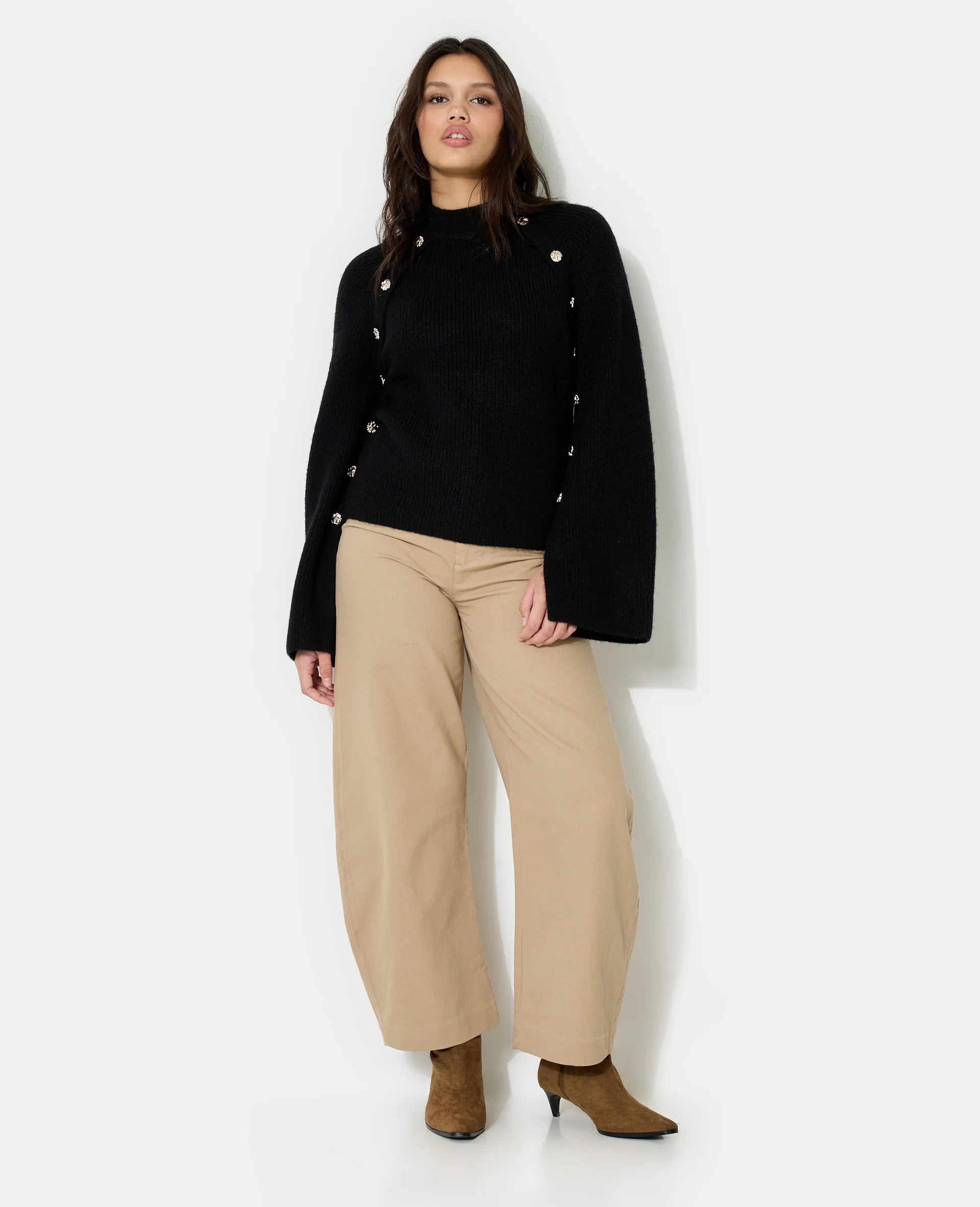 Pull avec boutons fantaisie - Image 3