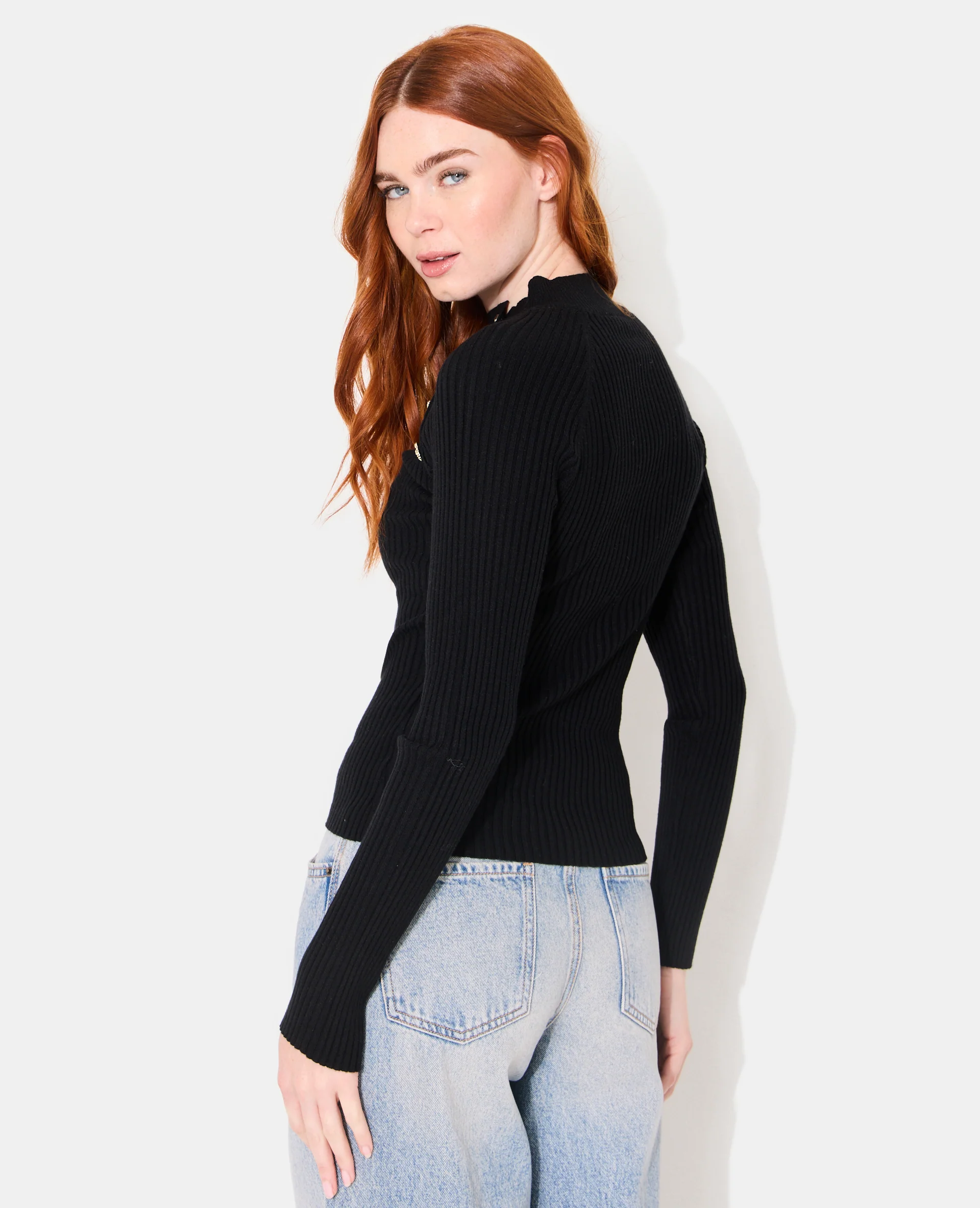 Pull moulant en maille côtelée avec boutons - Image 6