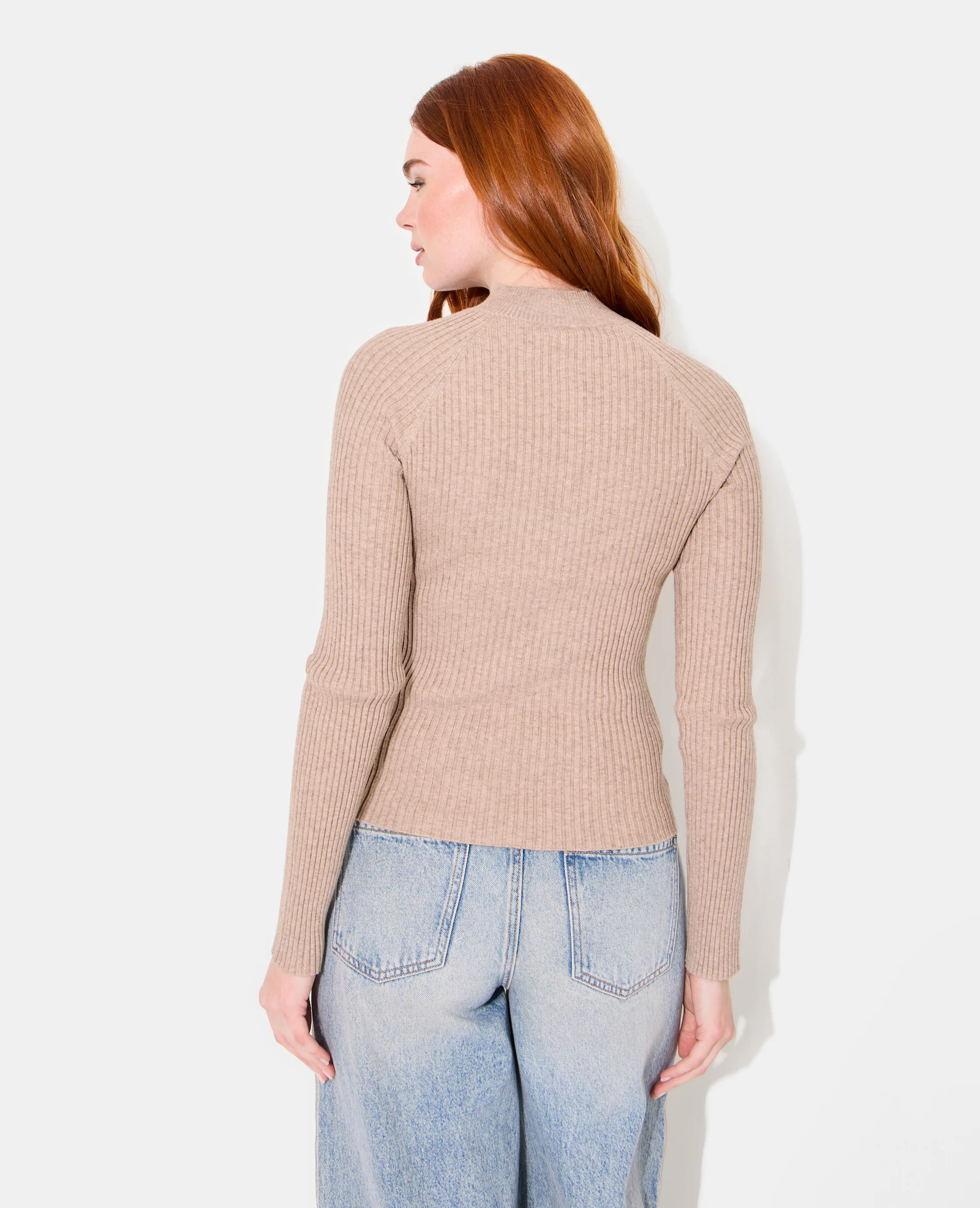 Pull moulant en maille côtelée avec boutons - Image 6