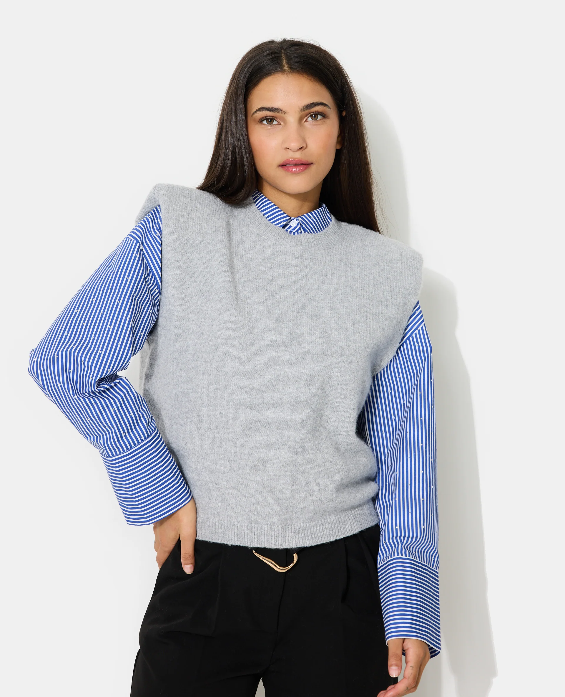 Pull sans manches avec épaulettes