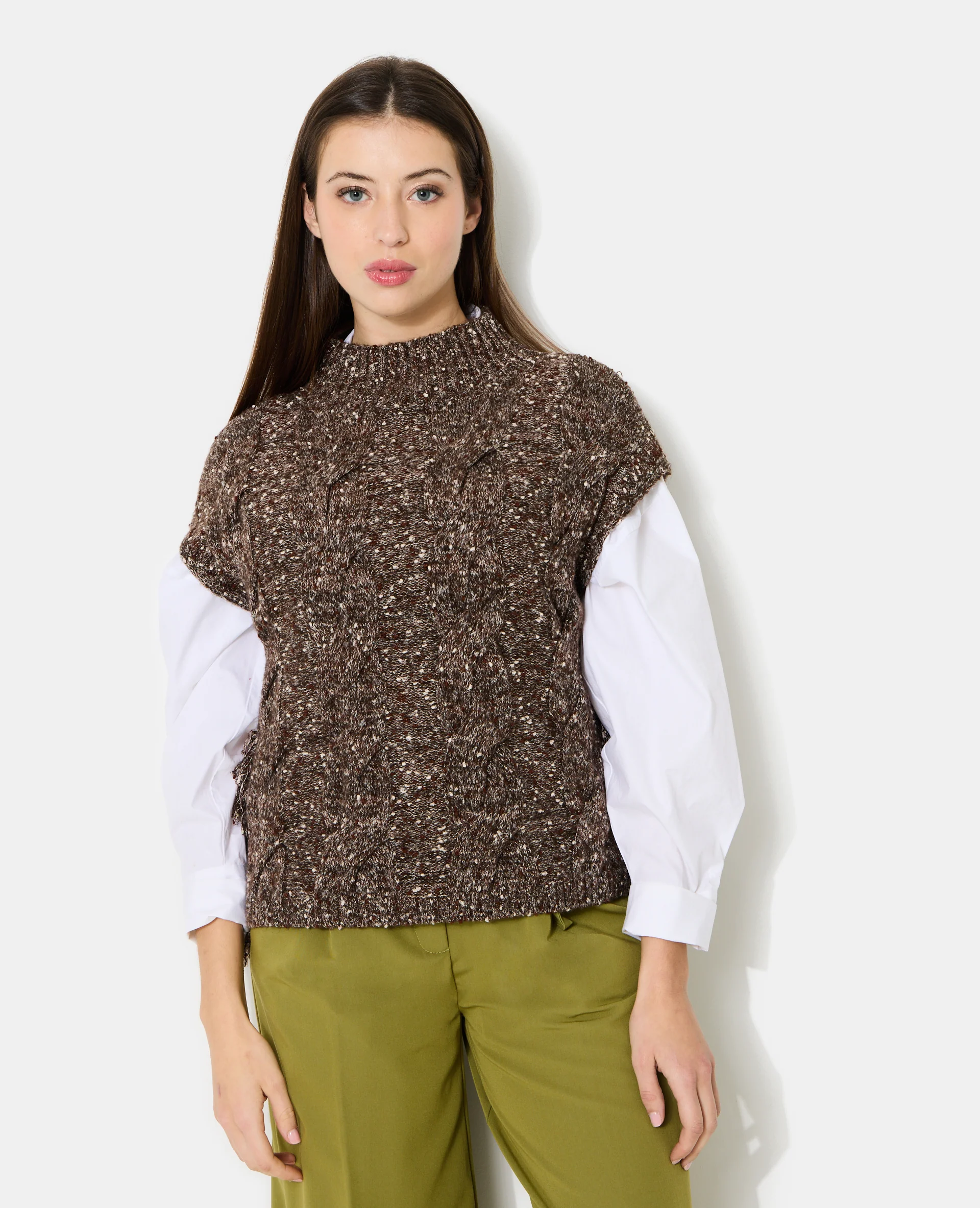 Pull sans manches avec maille torsadée - Image 5