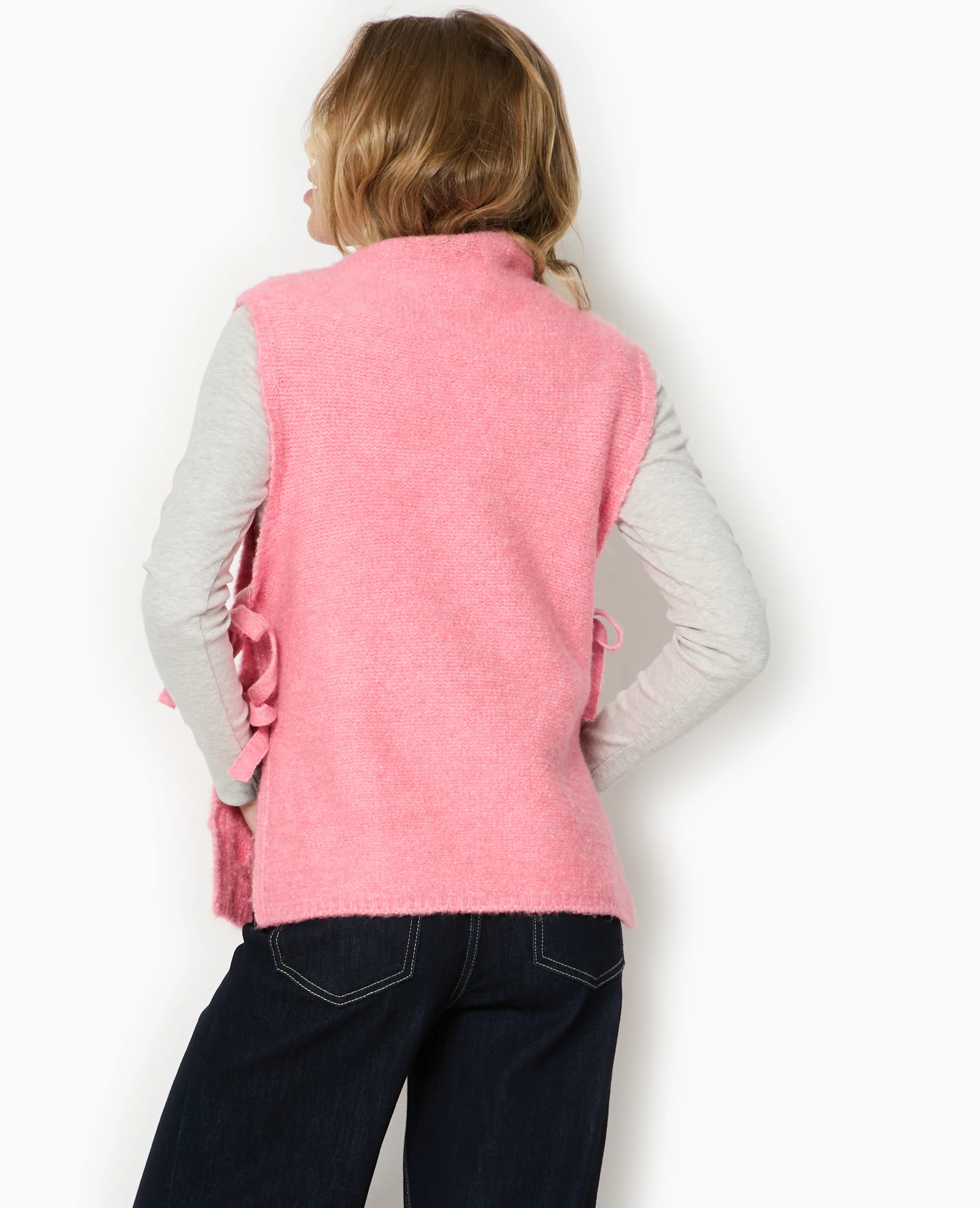 Pull sans manches avec nouettes sur les côtés - Image 6