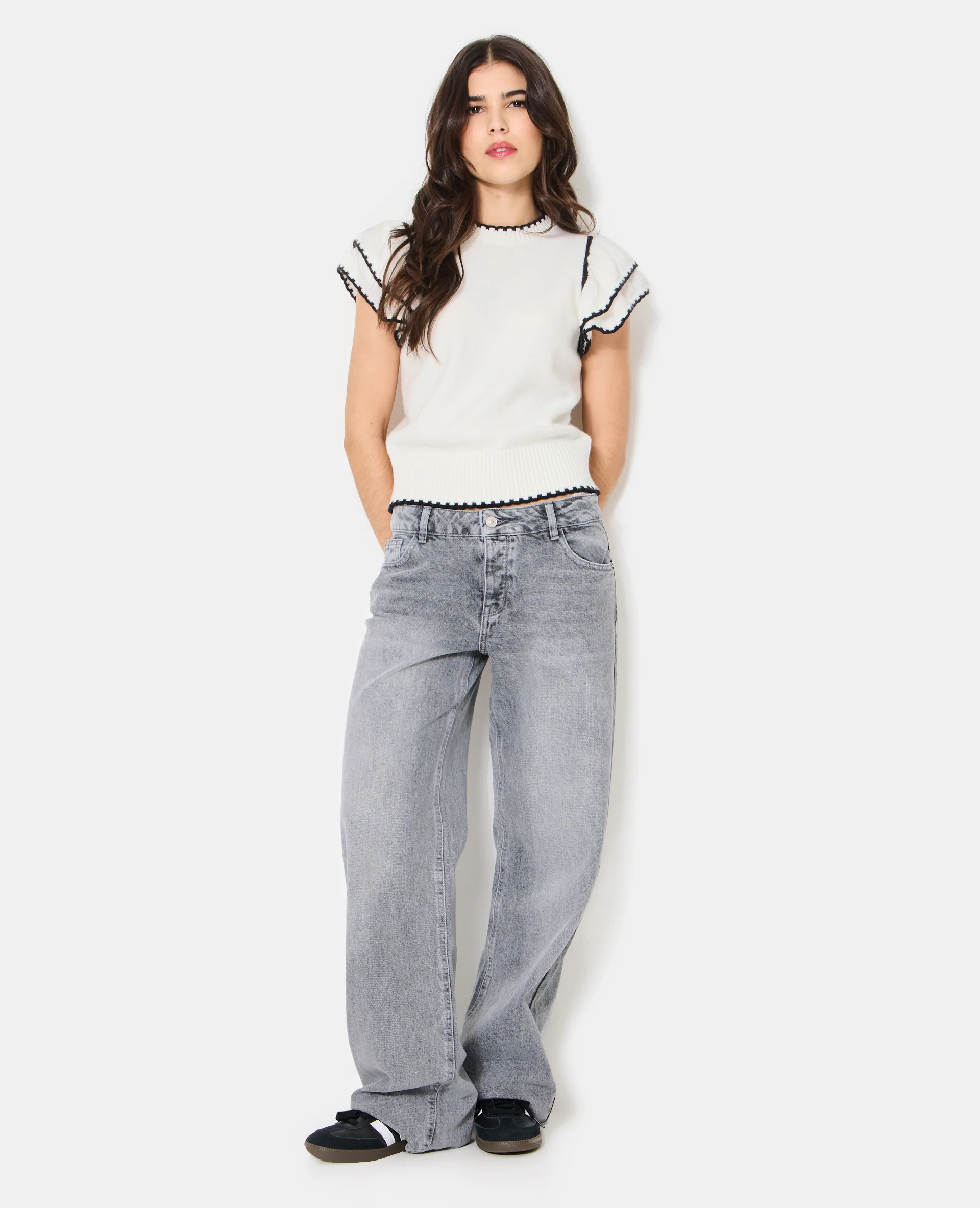 Pull sans manches avec volants - Image 3