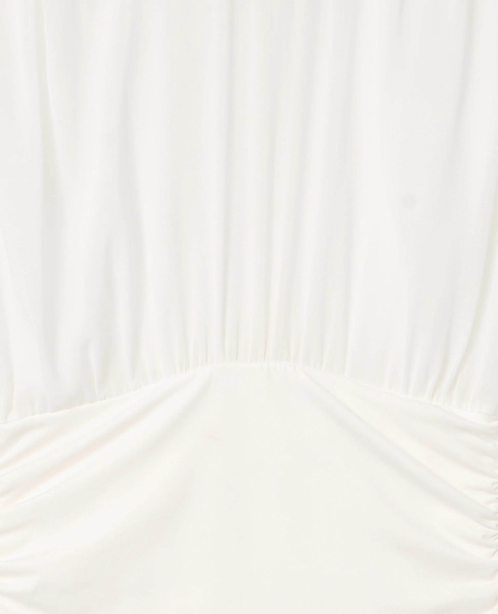 Robe courte avec fronces et volants - Image 8