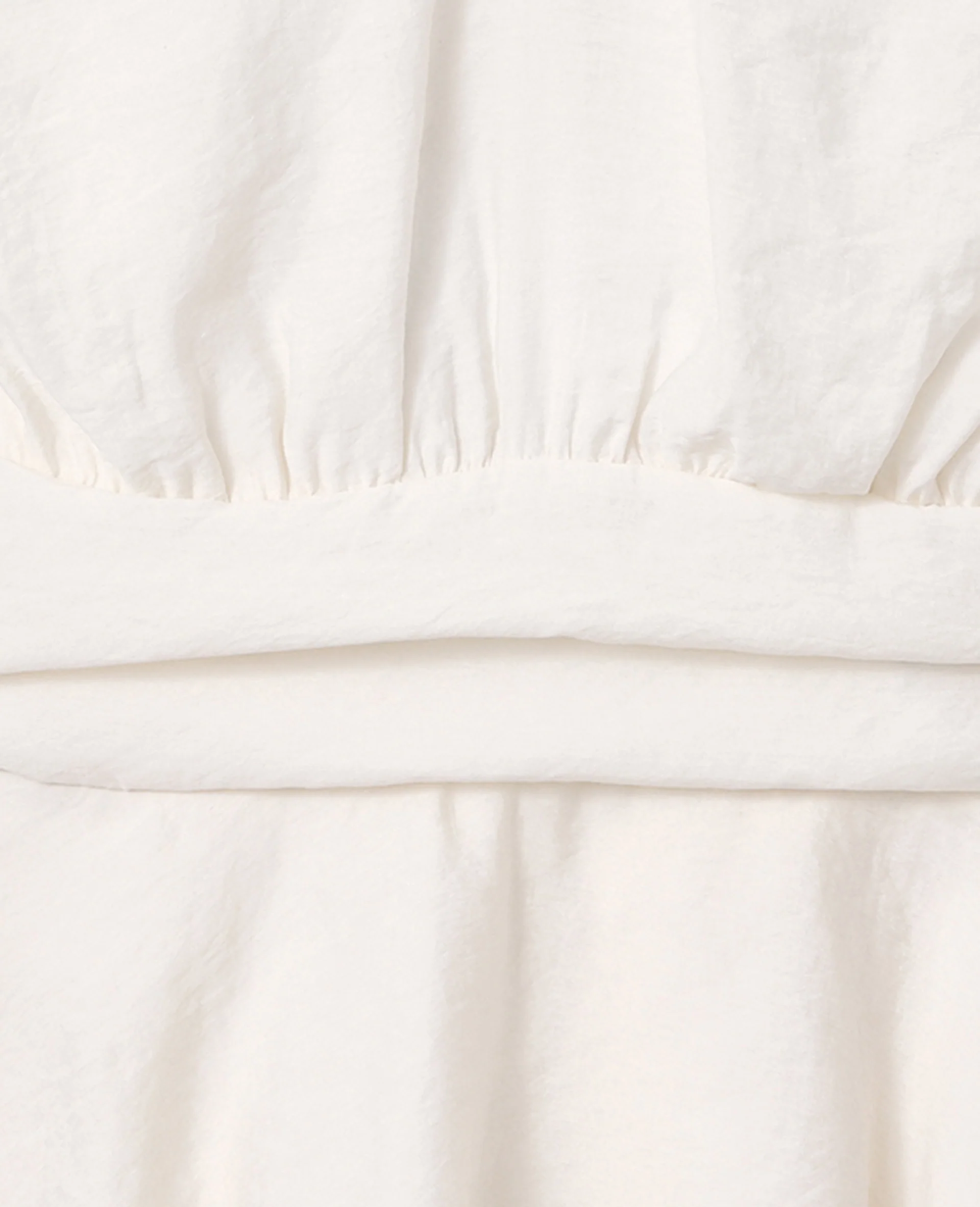 Robe courte dos-nu avec détail bijou étoile de mer - Image 7