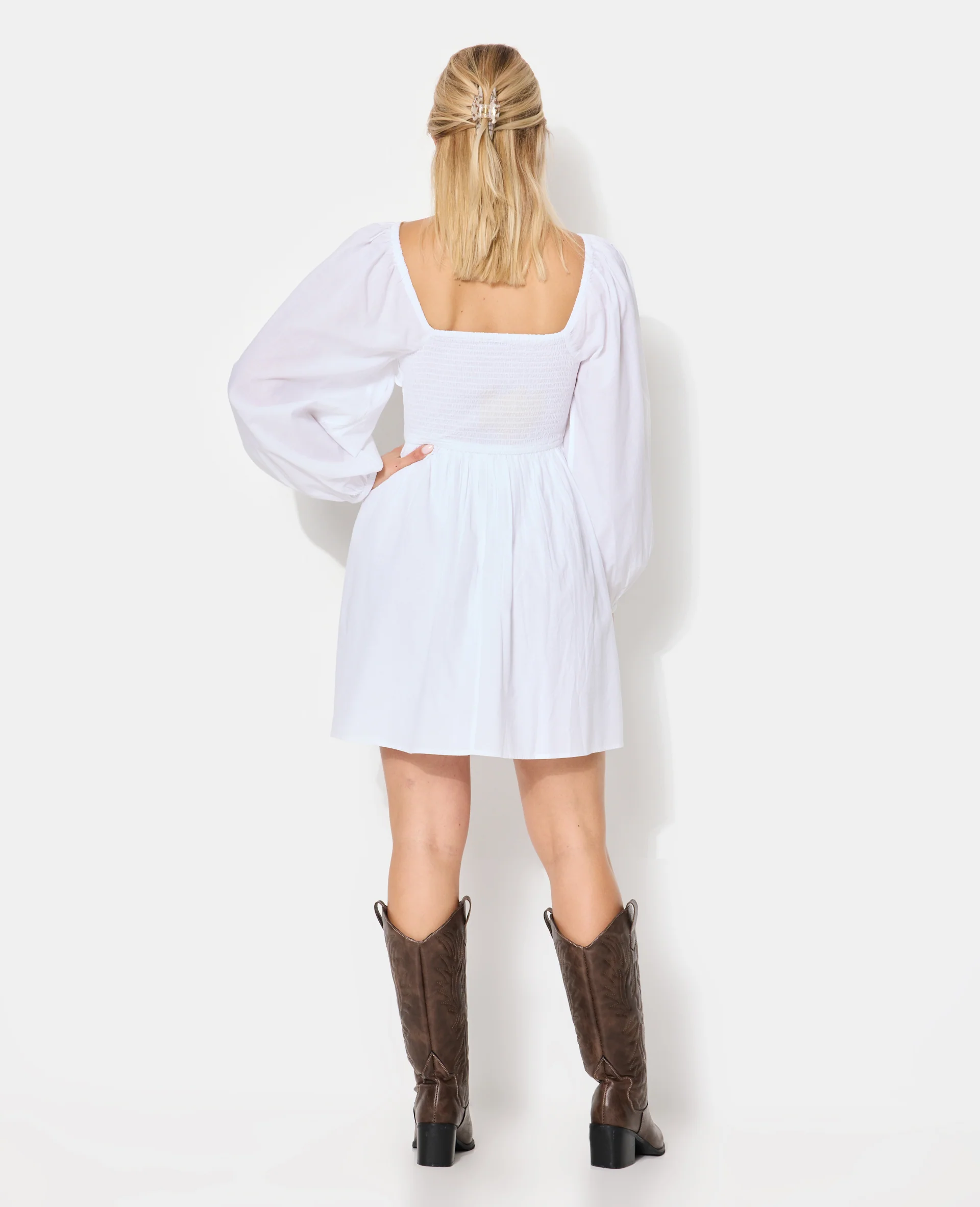 Robe courte en popeline avec manches ballons - Image 6