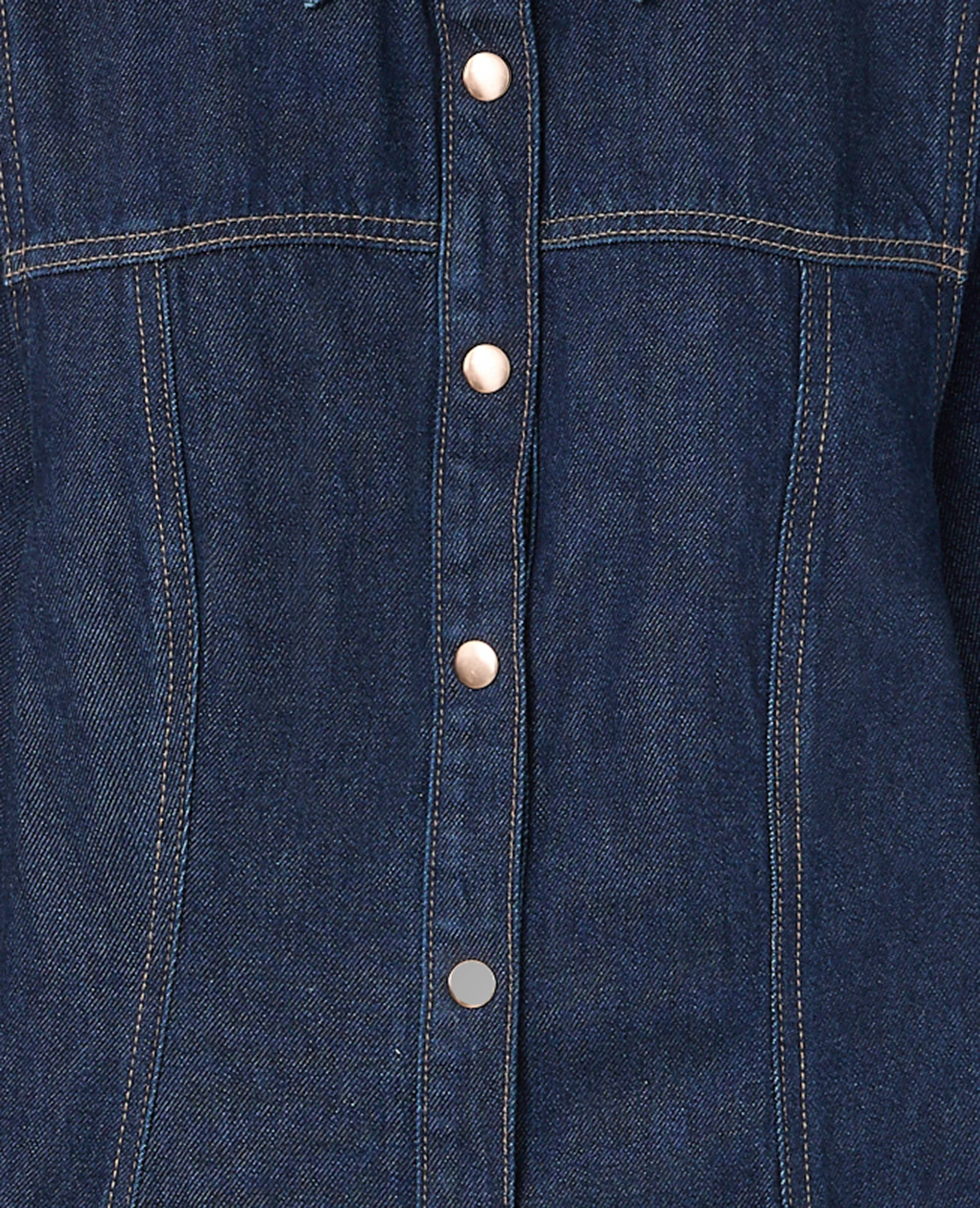 Robe en jean courte évasée et boutonnée - Image 8