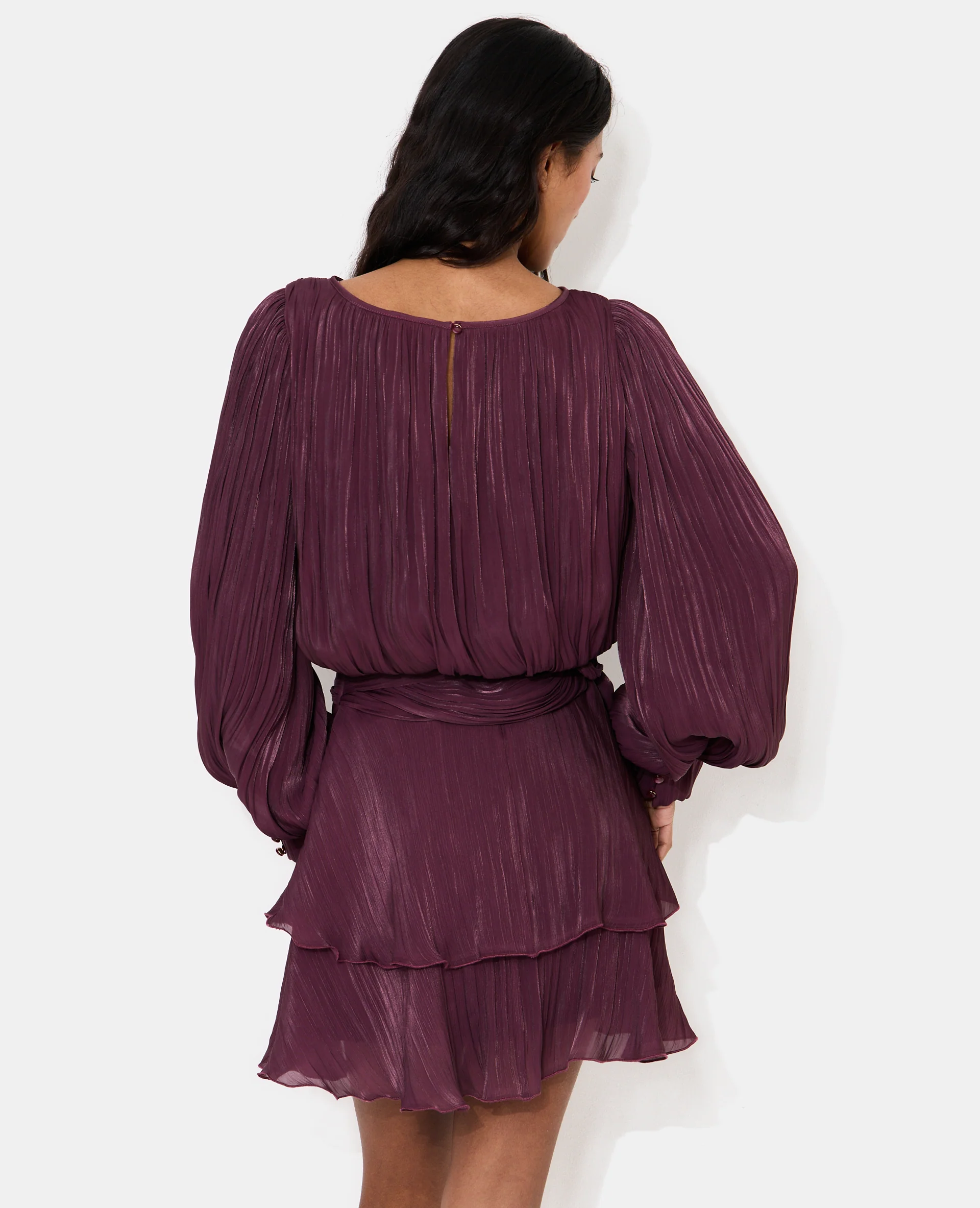 Robe en tissu brillant avec effet drapé - Image 6