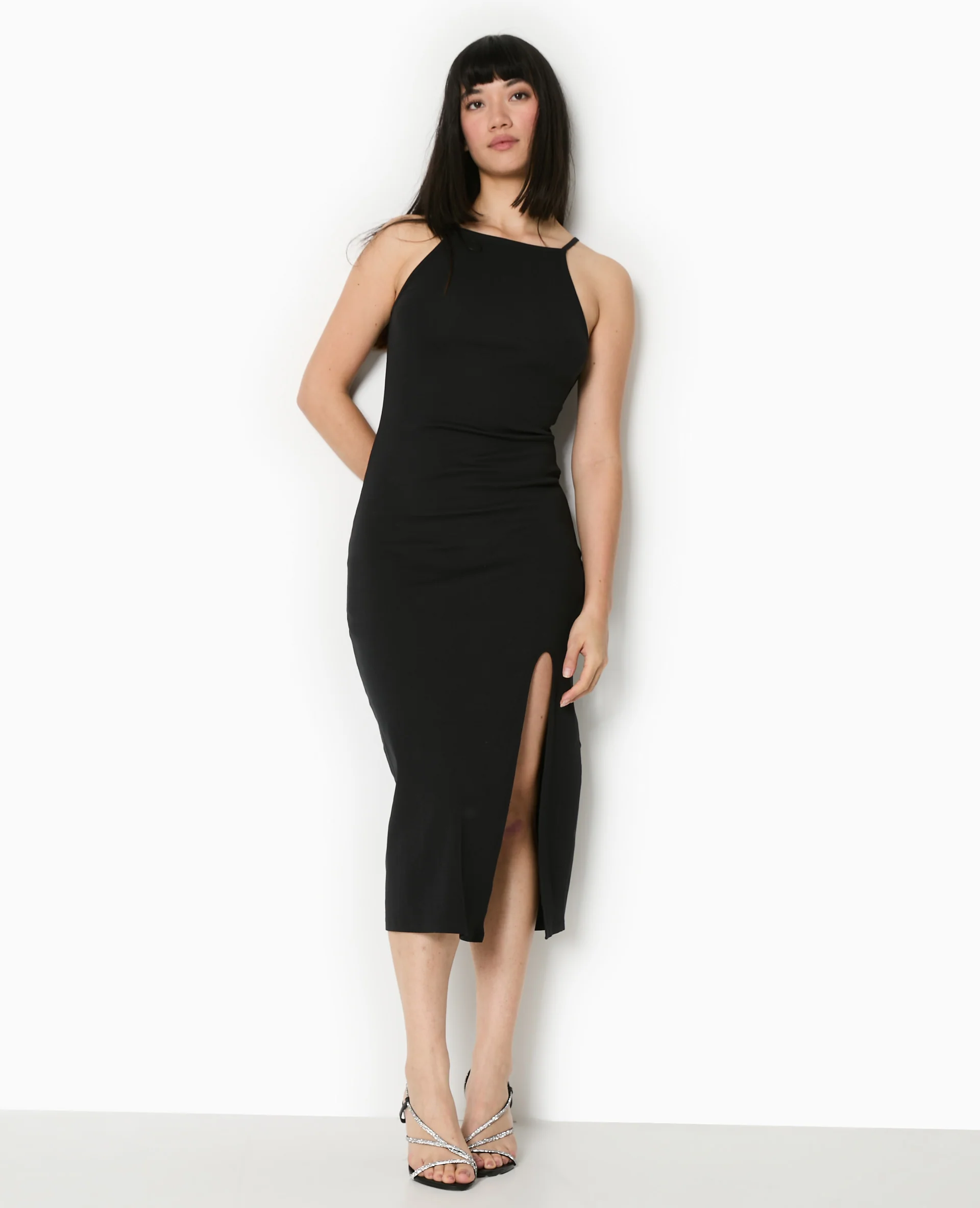 Robe longue Ă bretelles avec fente - Image 4