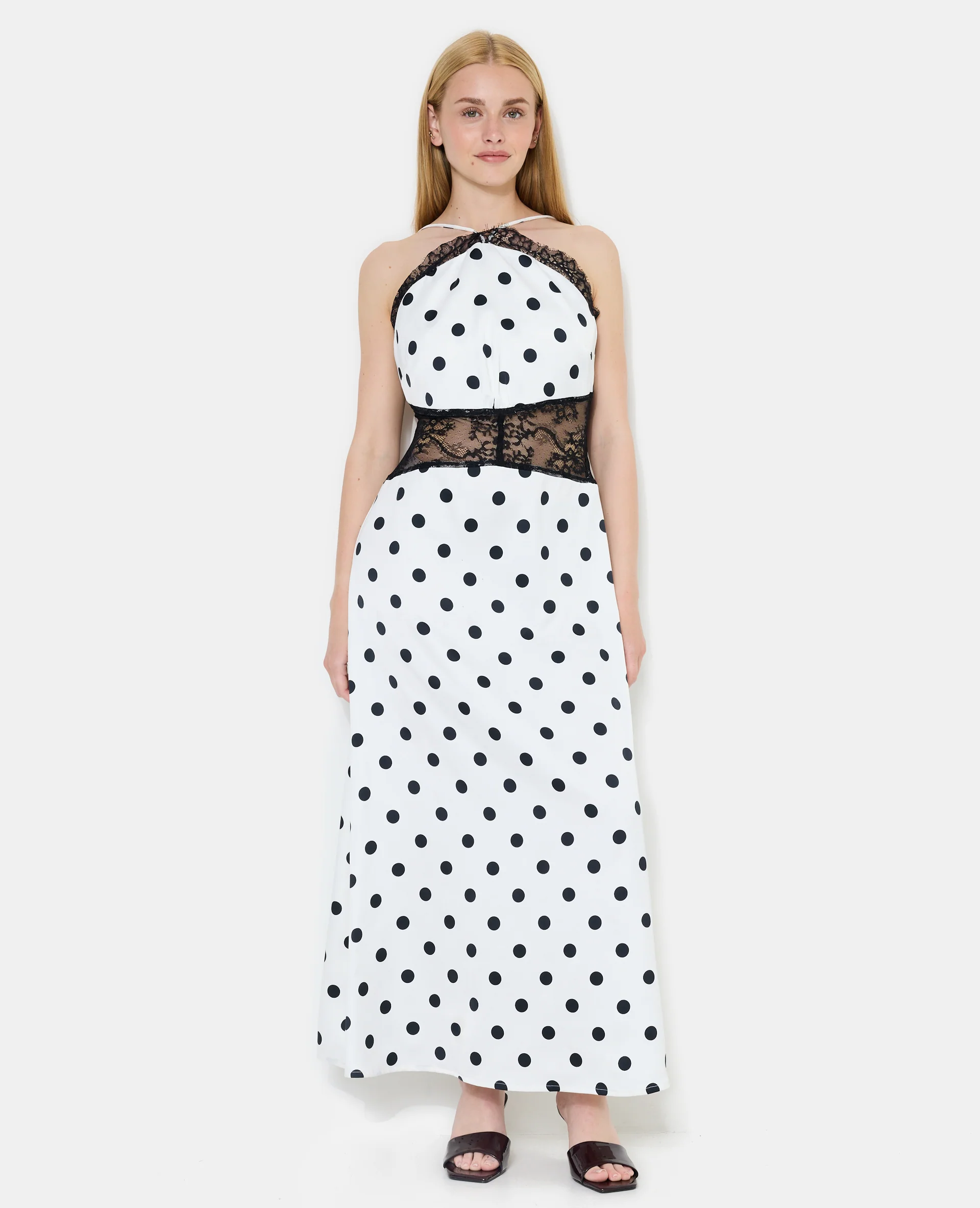 Robe longue à pois avec empiècements dentelle - Image 5