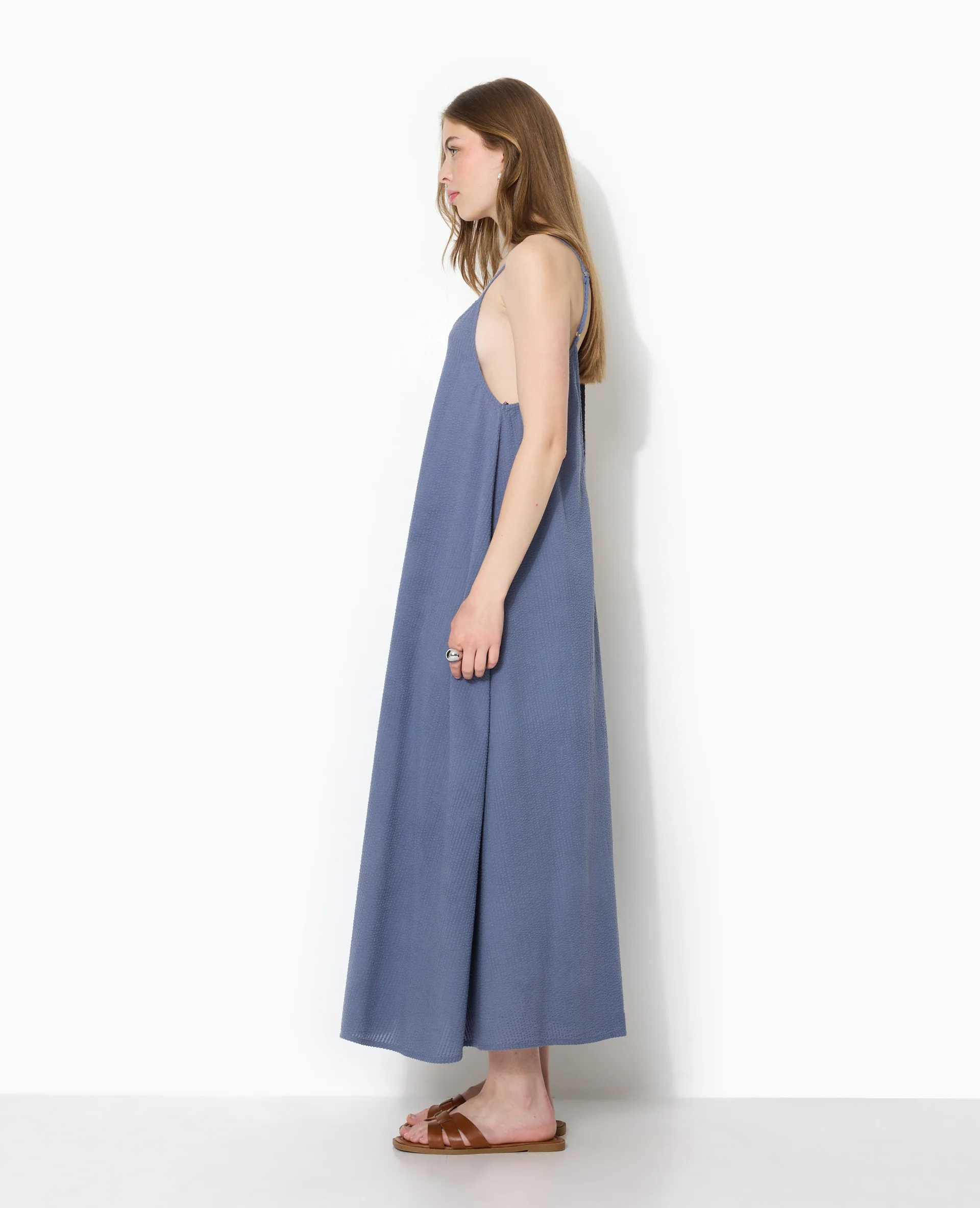 Robe longue en tissu gaufré et rayé - Image 7