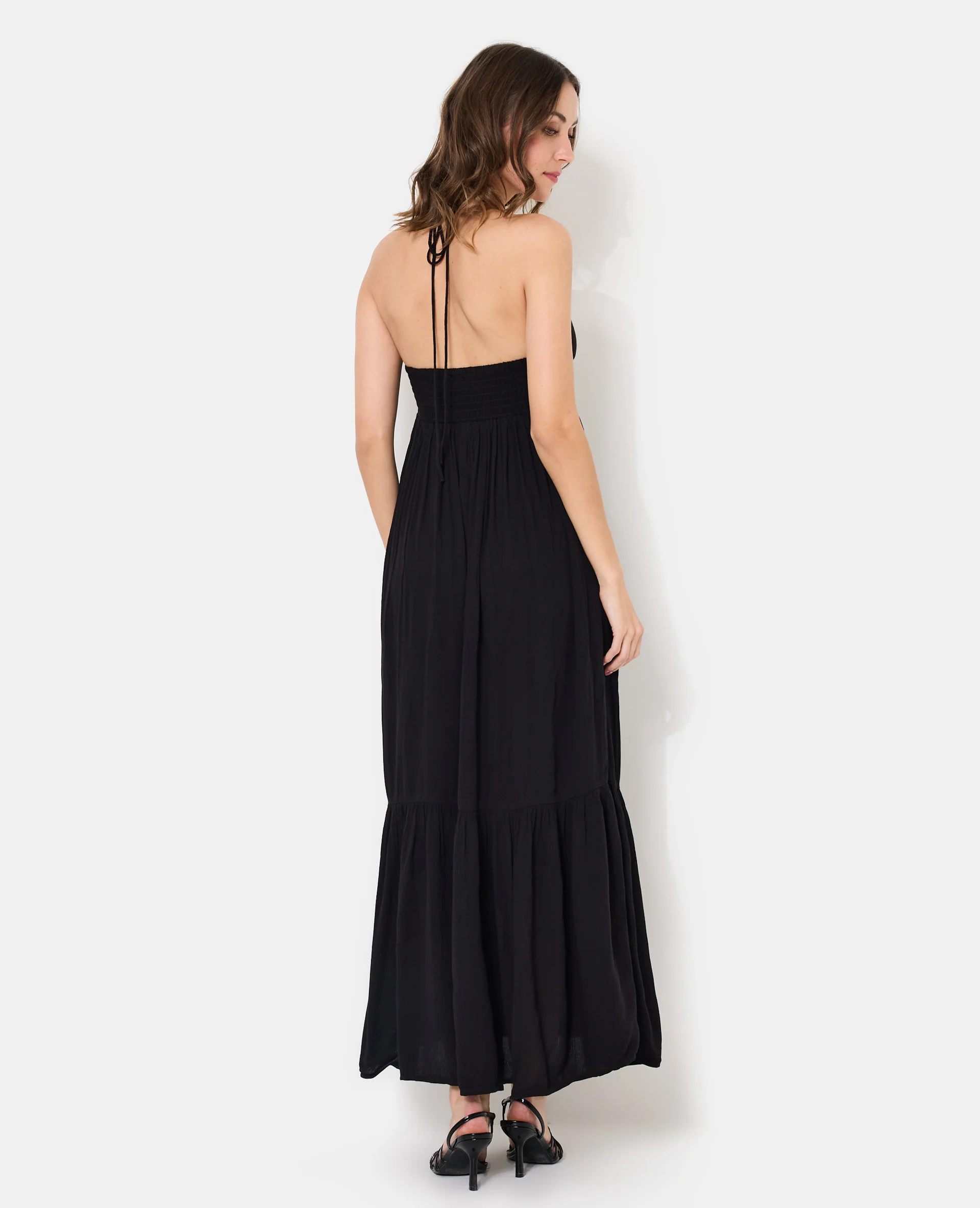 Robe longue évasée avec volant et bretelles fines - Image 6