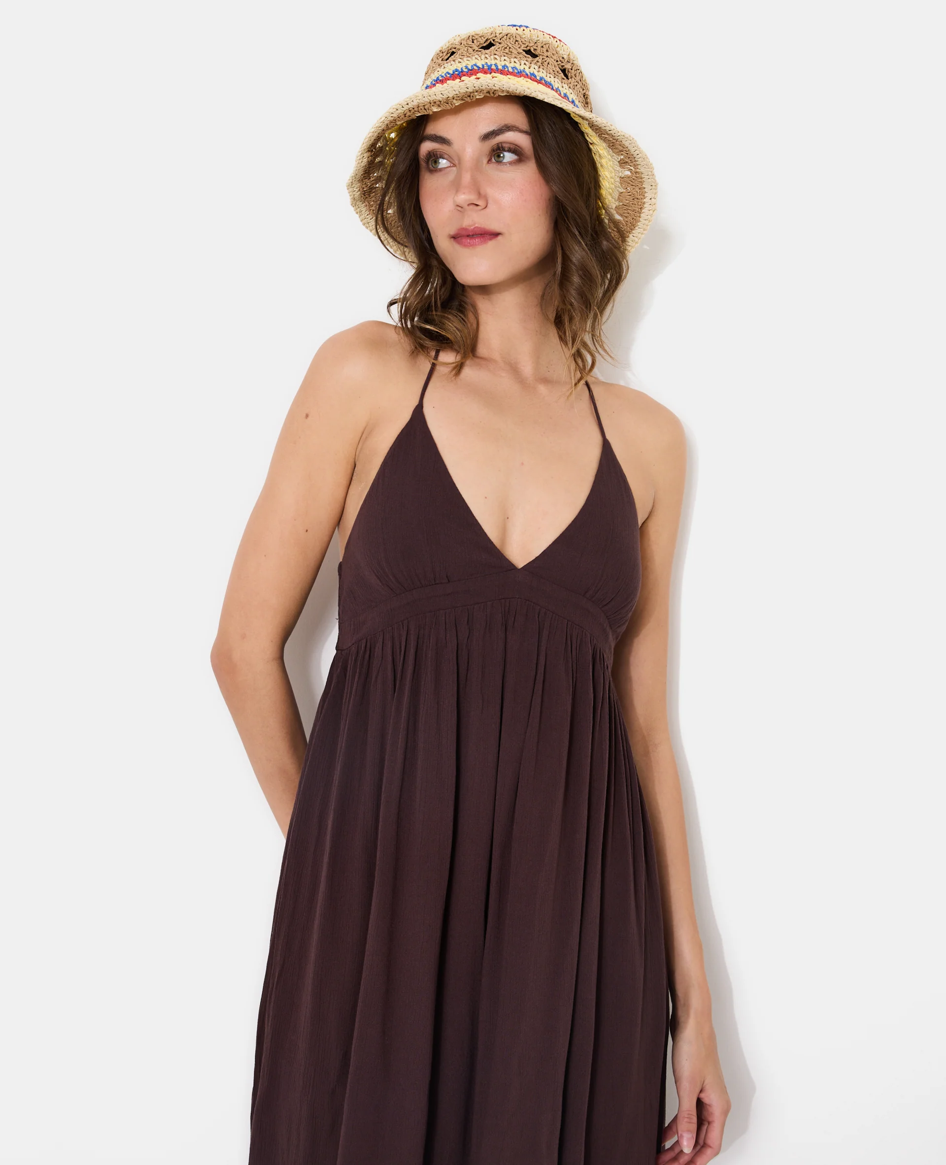 Robe longue évasée avec volant et bretelles fines - Image 3