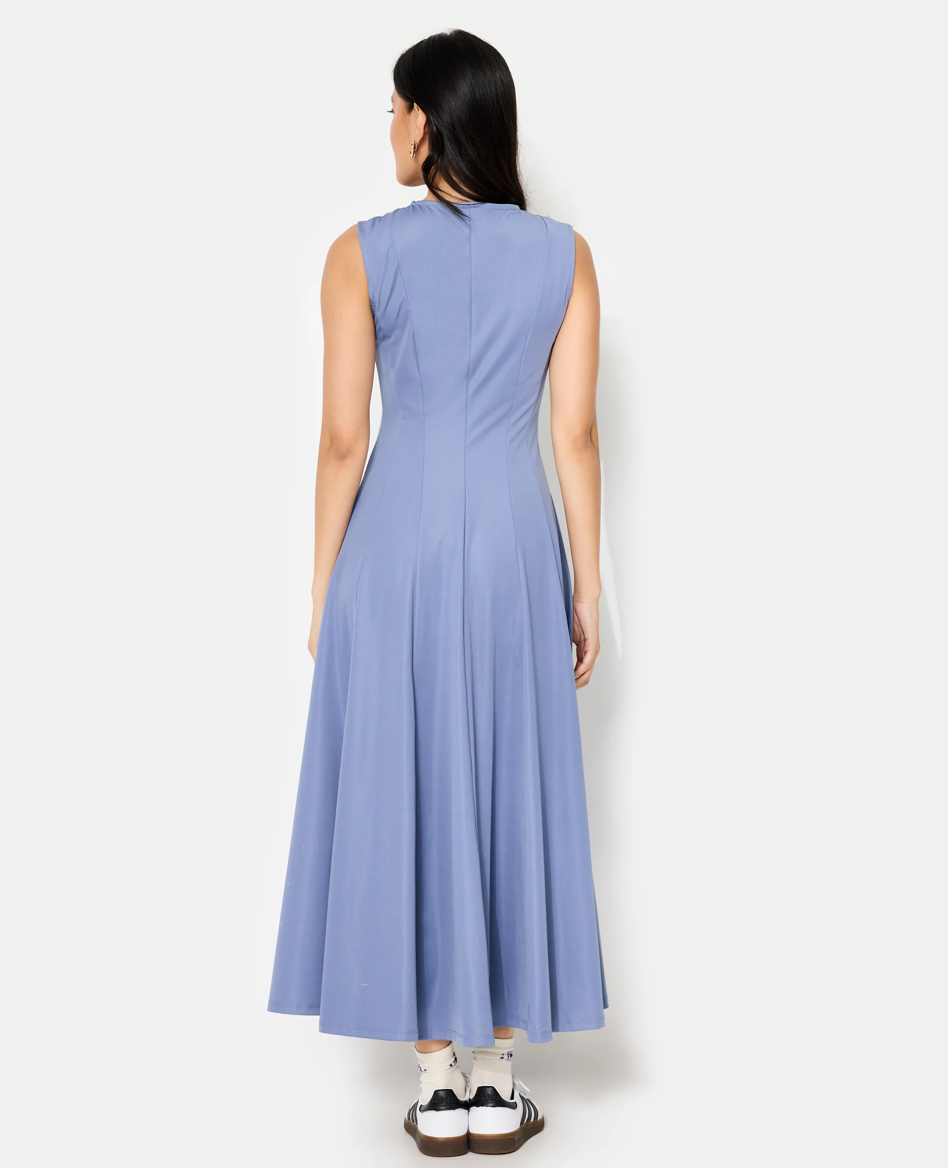 Robe longue sans manches en maille stretch - Image 6