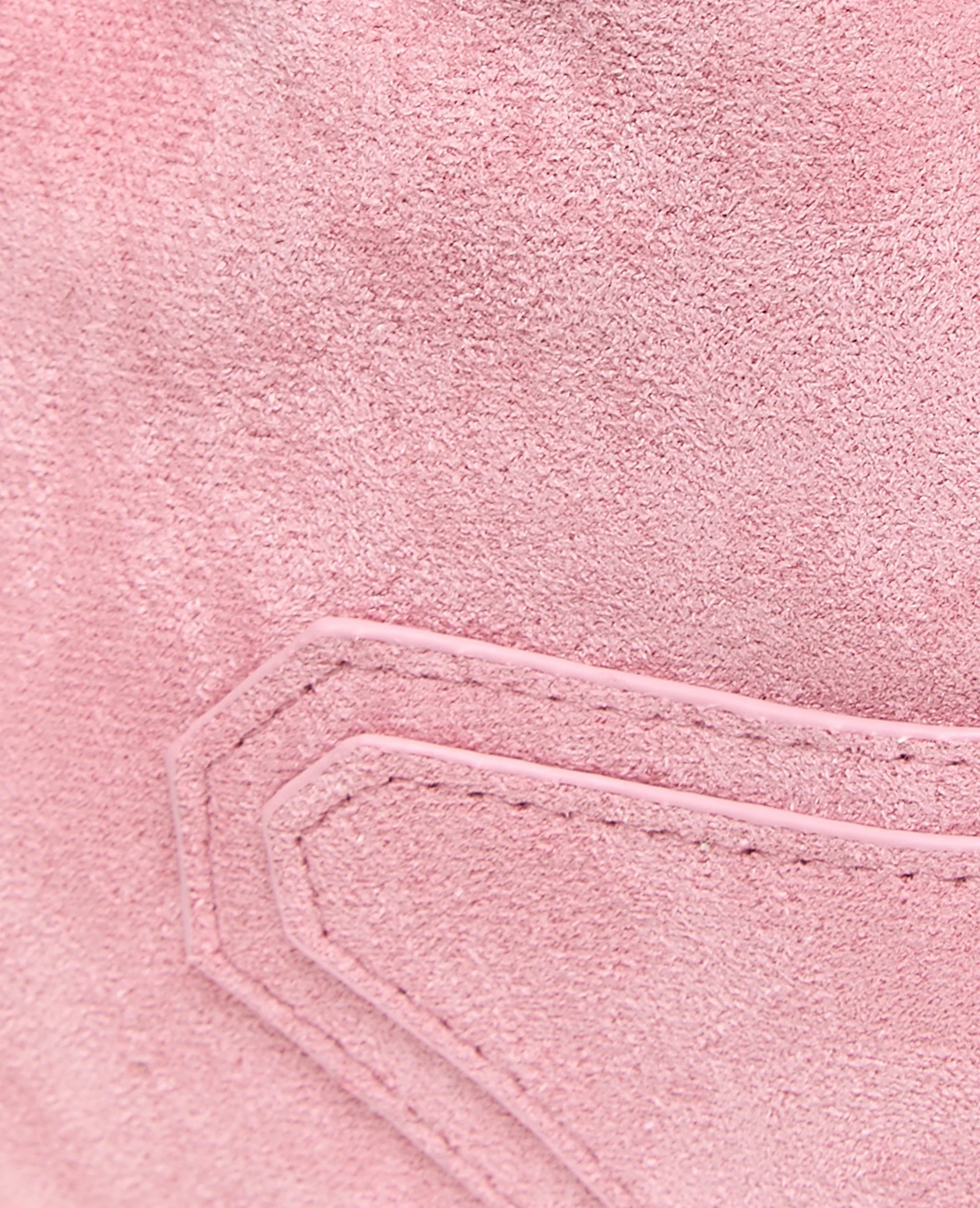Sac baguette en suédine porté épaule - Image 6