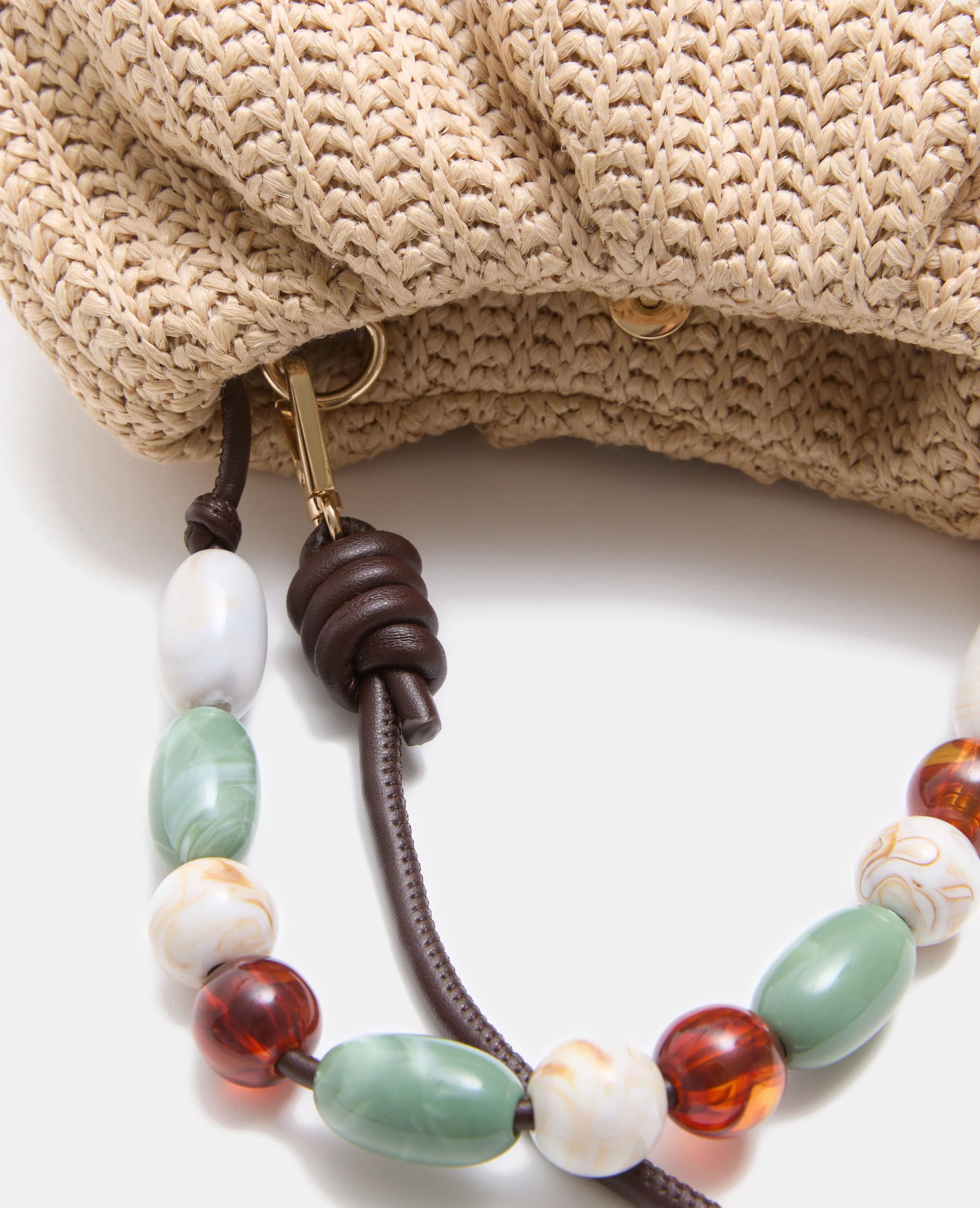 Sac en raphia avec poignée perles et bandoulière - Image 3