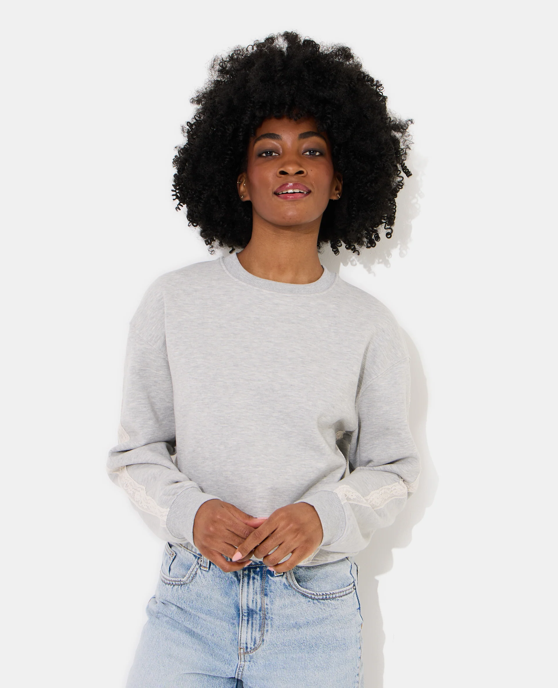 Sweat col rond avec dentelle - Image 5