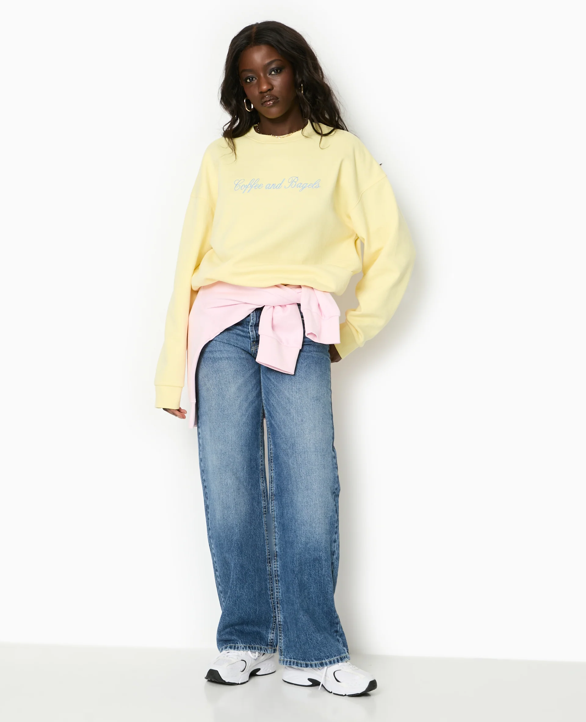 Sweat oversize avec broderies devant et dos - Image 8