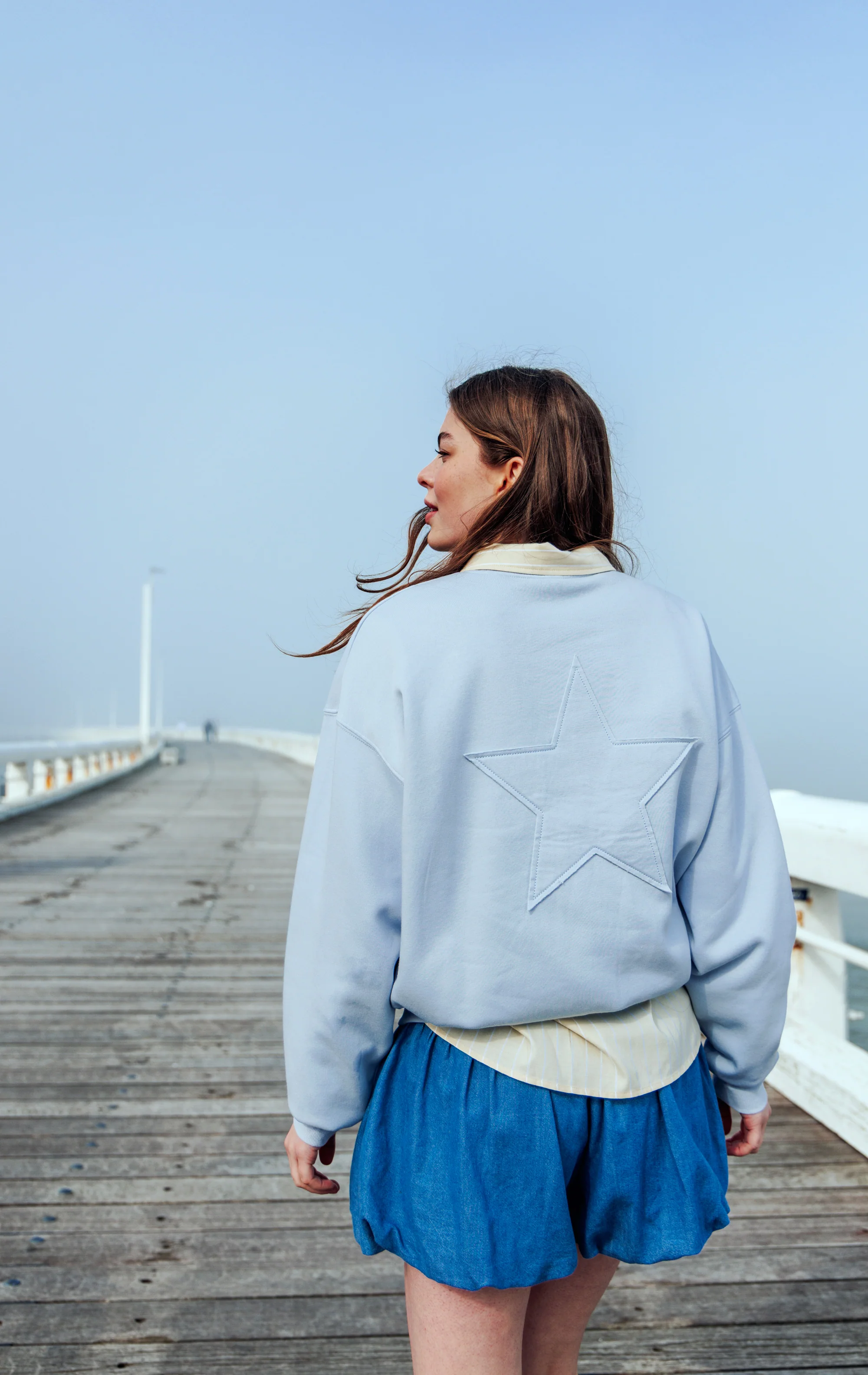 Sweat oversize avec étoile cousue