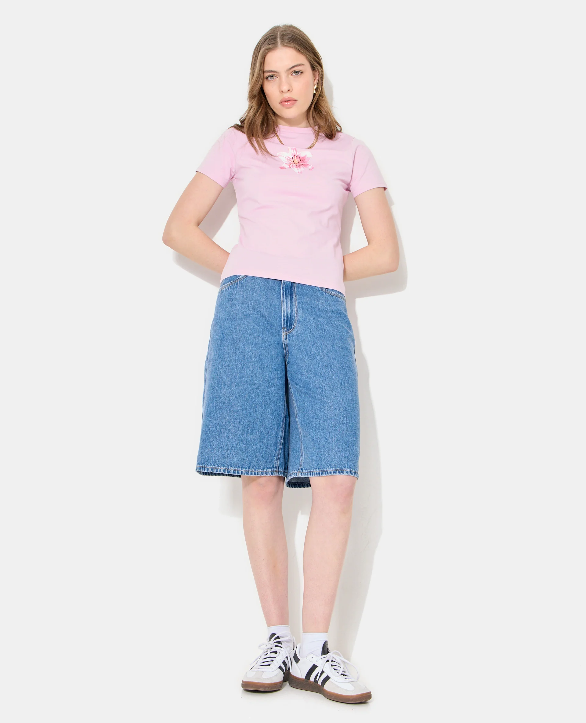 T-shirt ajusté avec lys - Image 3