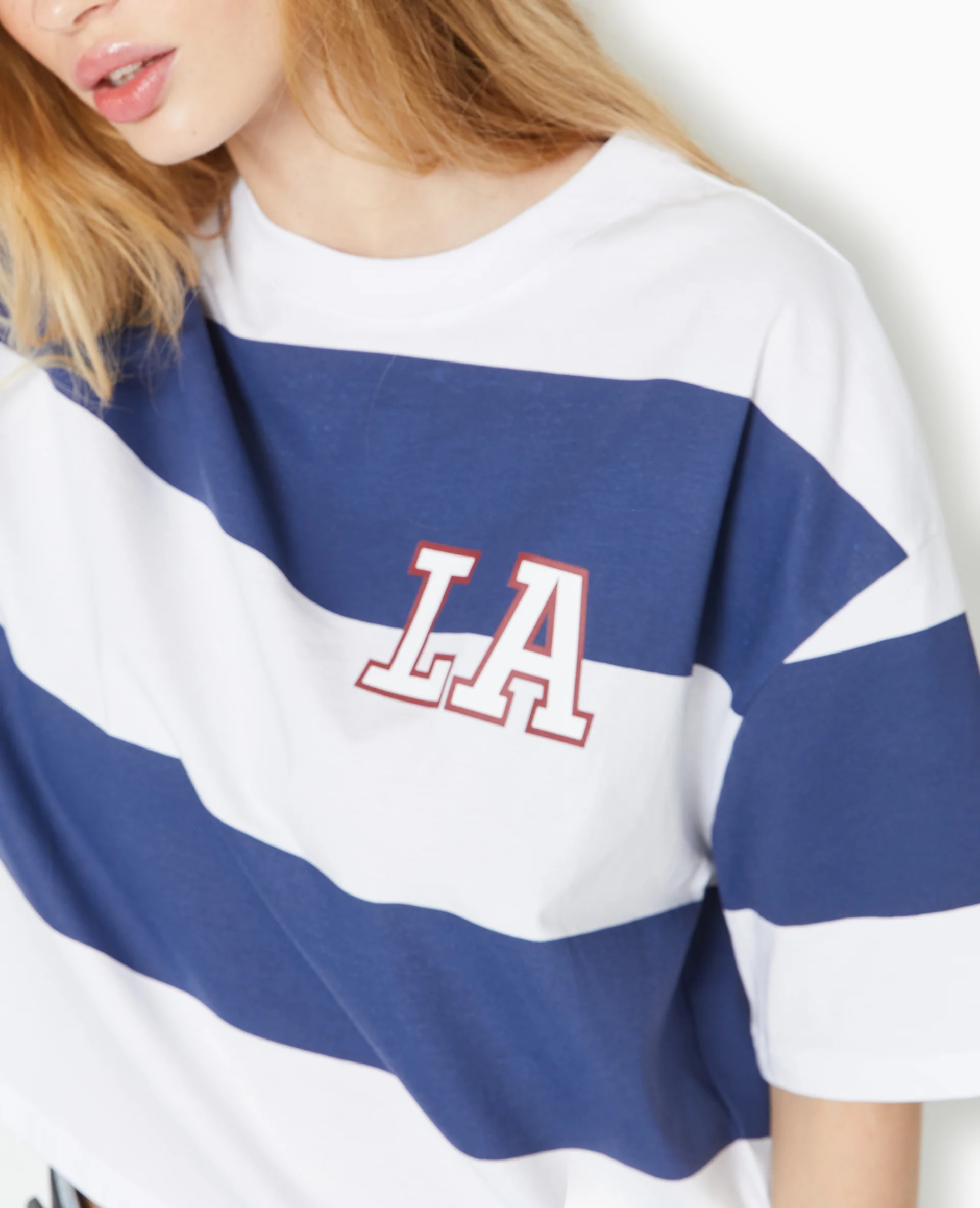 T-shirt ample et court larges rayures - Image 3