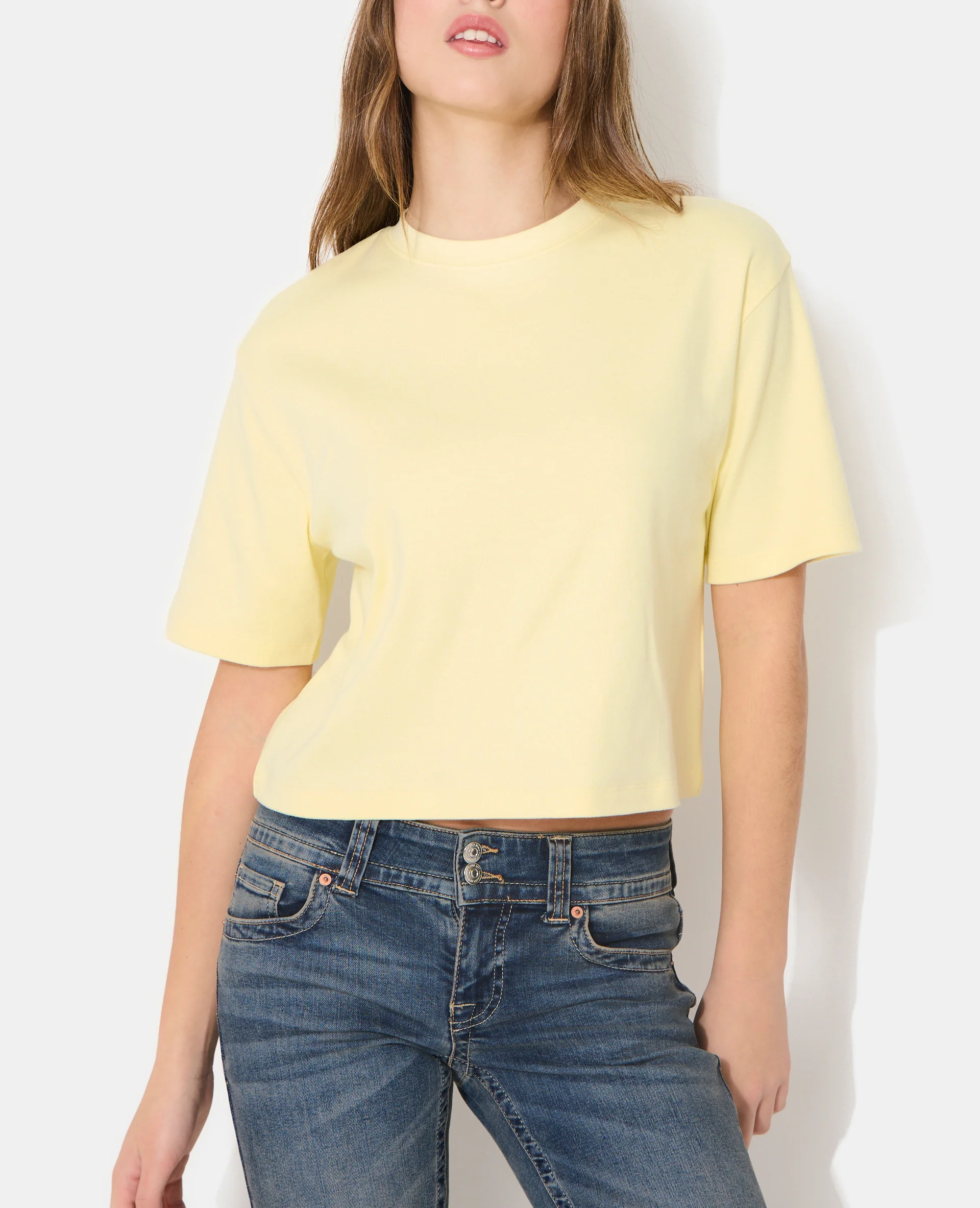 T-shirt basique ample et court - Image 2