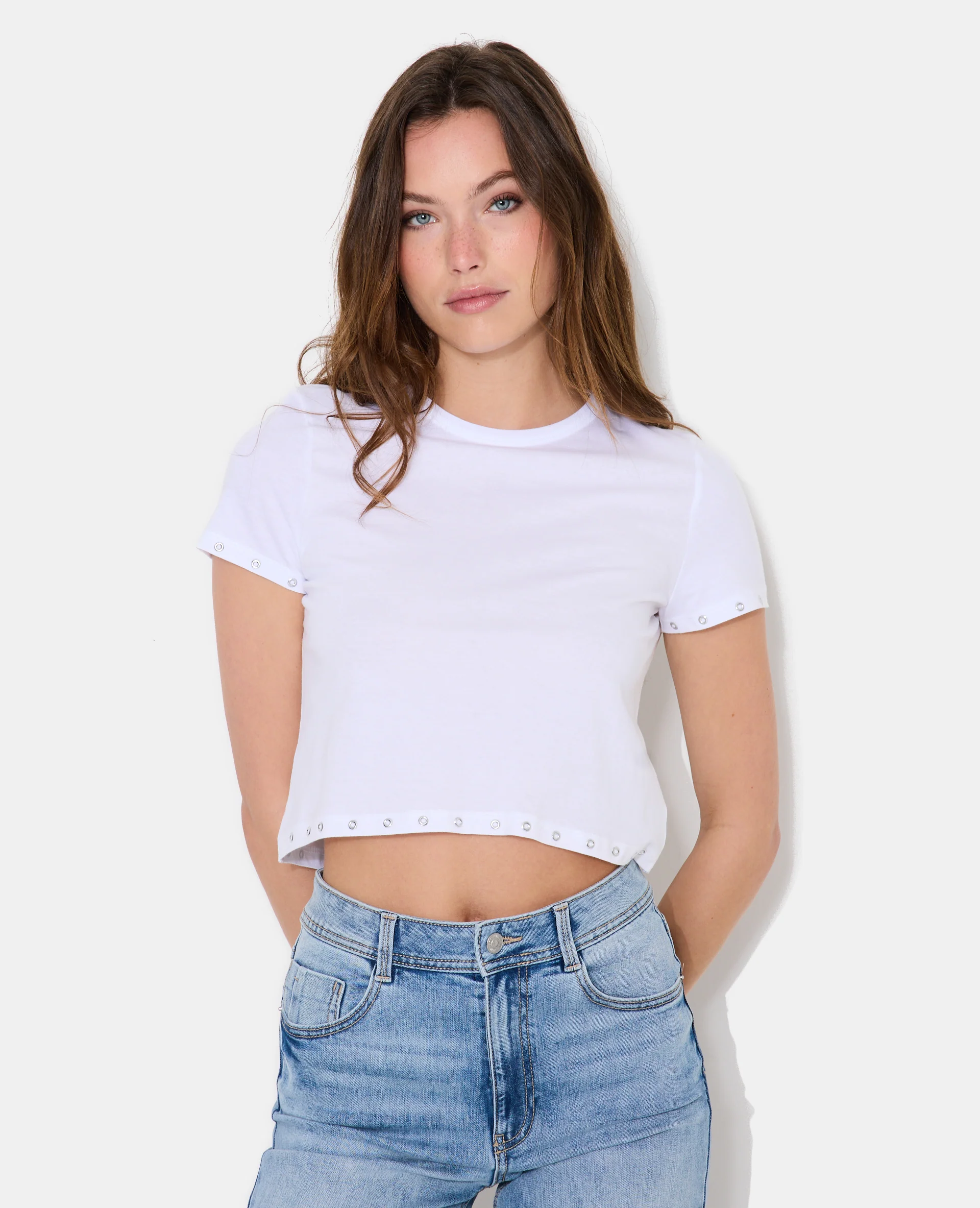 T-shirt court avec œillets - Image 5